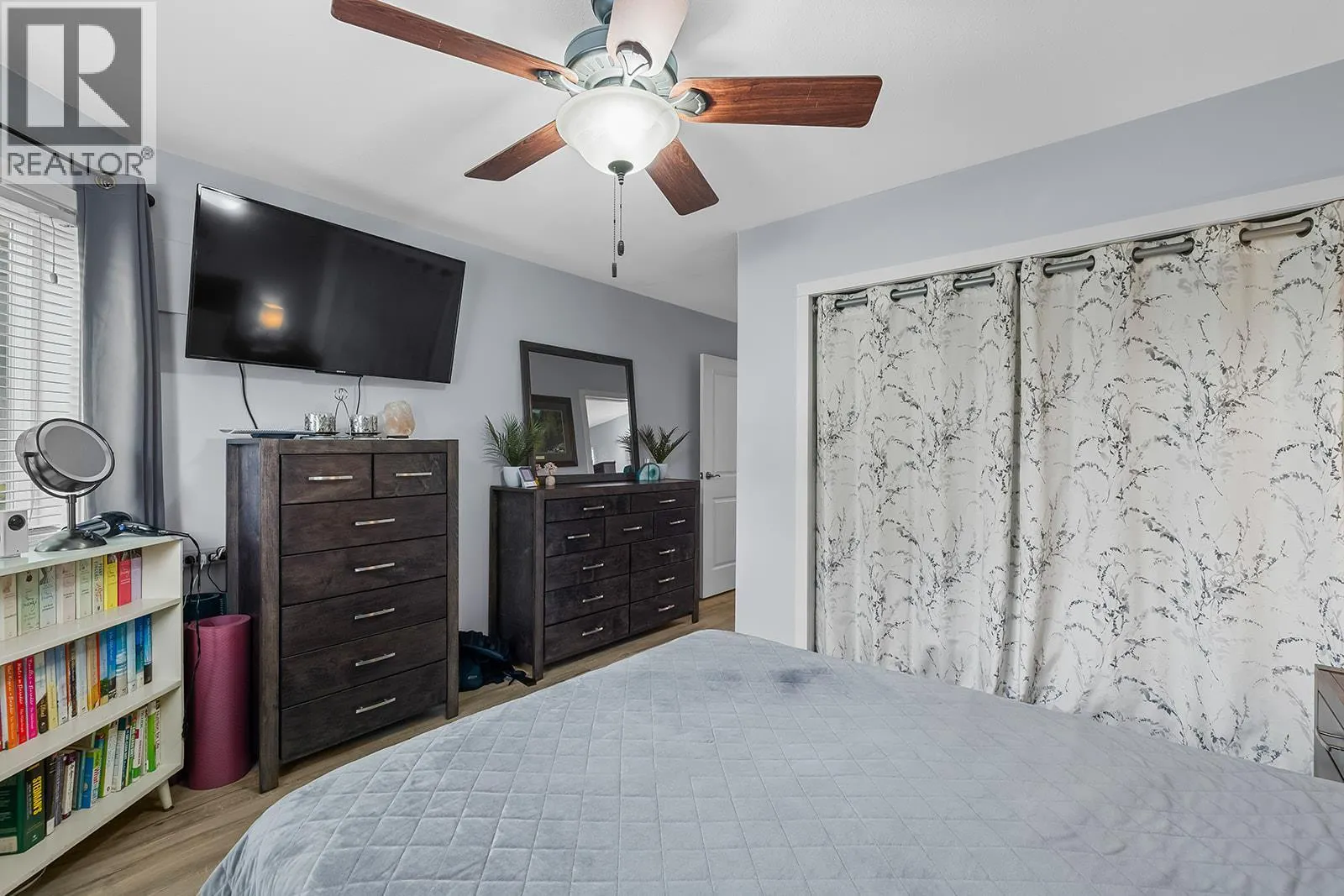 3842 Gordon Drive Unit# 133