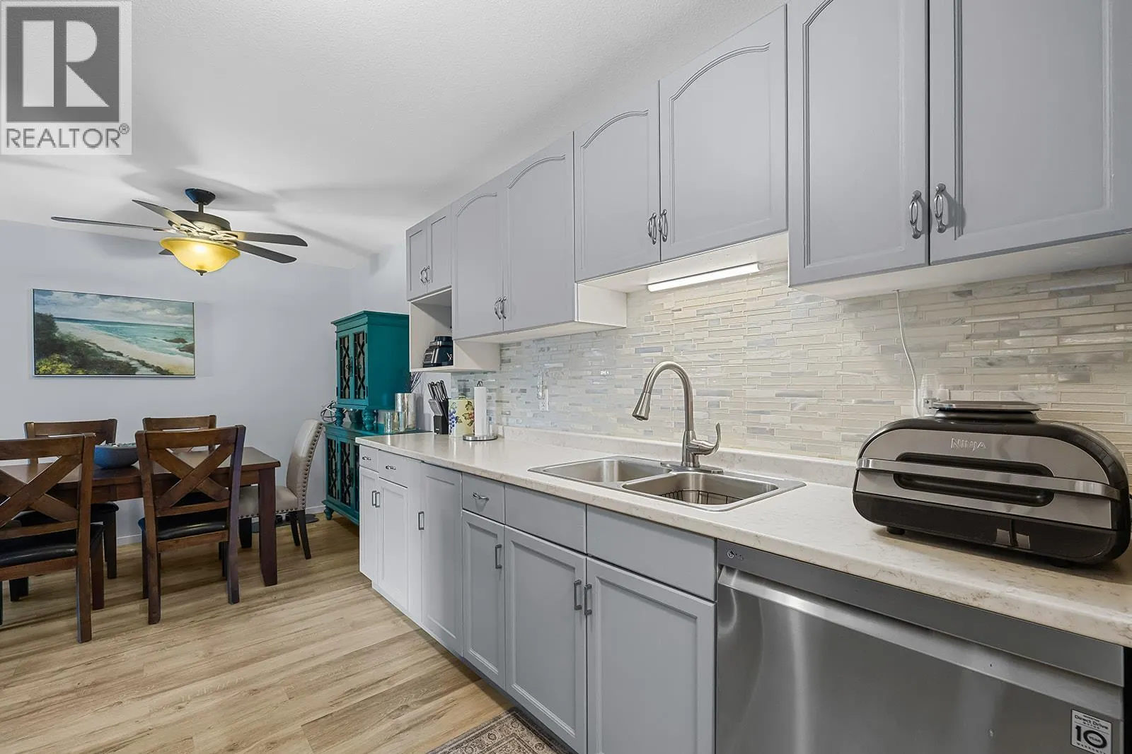 3842 Gordon Drive Unit# 133