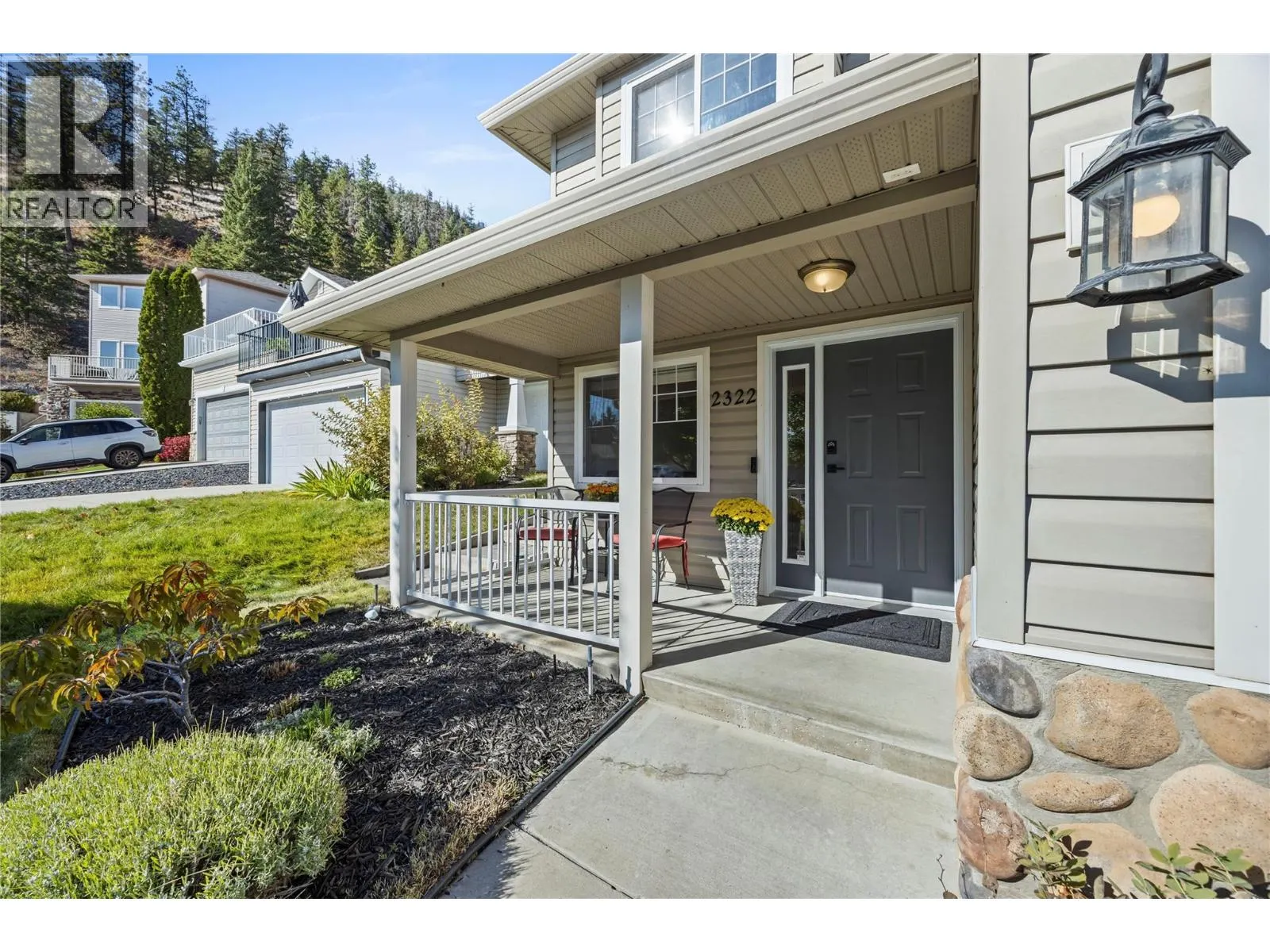 2322 Shannon Heights Place