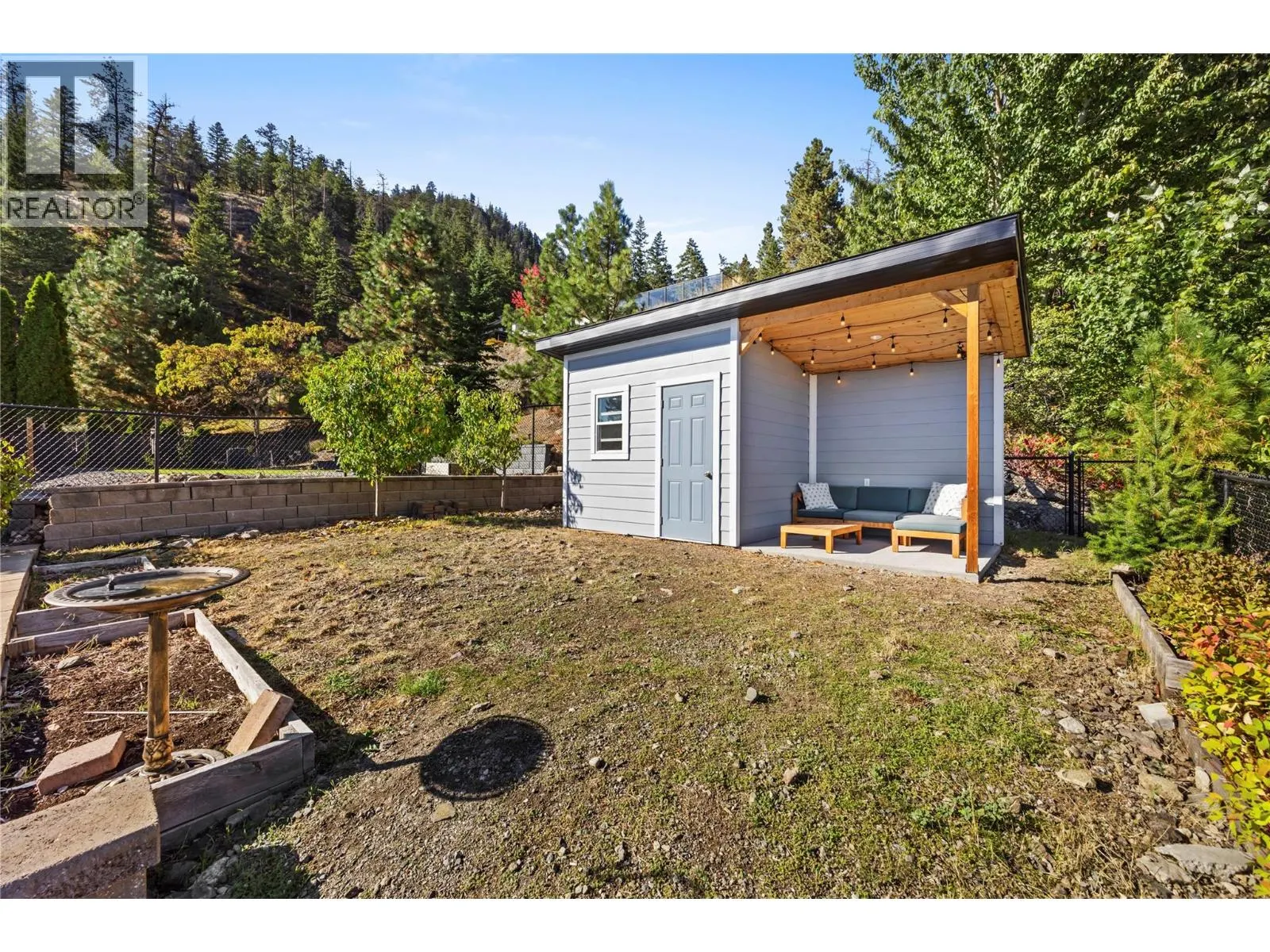 2322 Shannon Heights Place