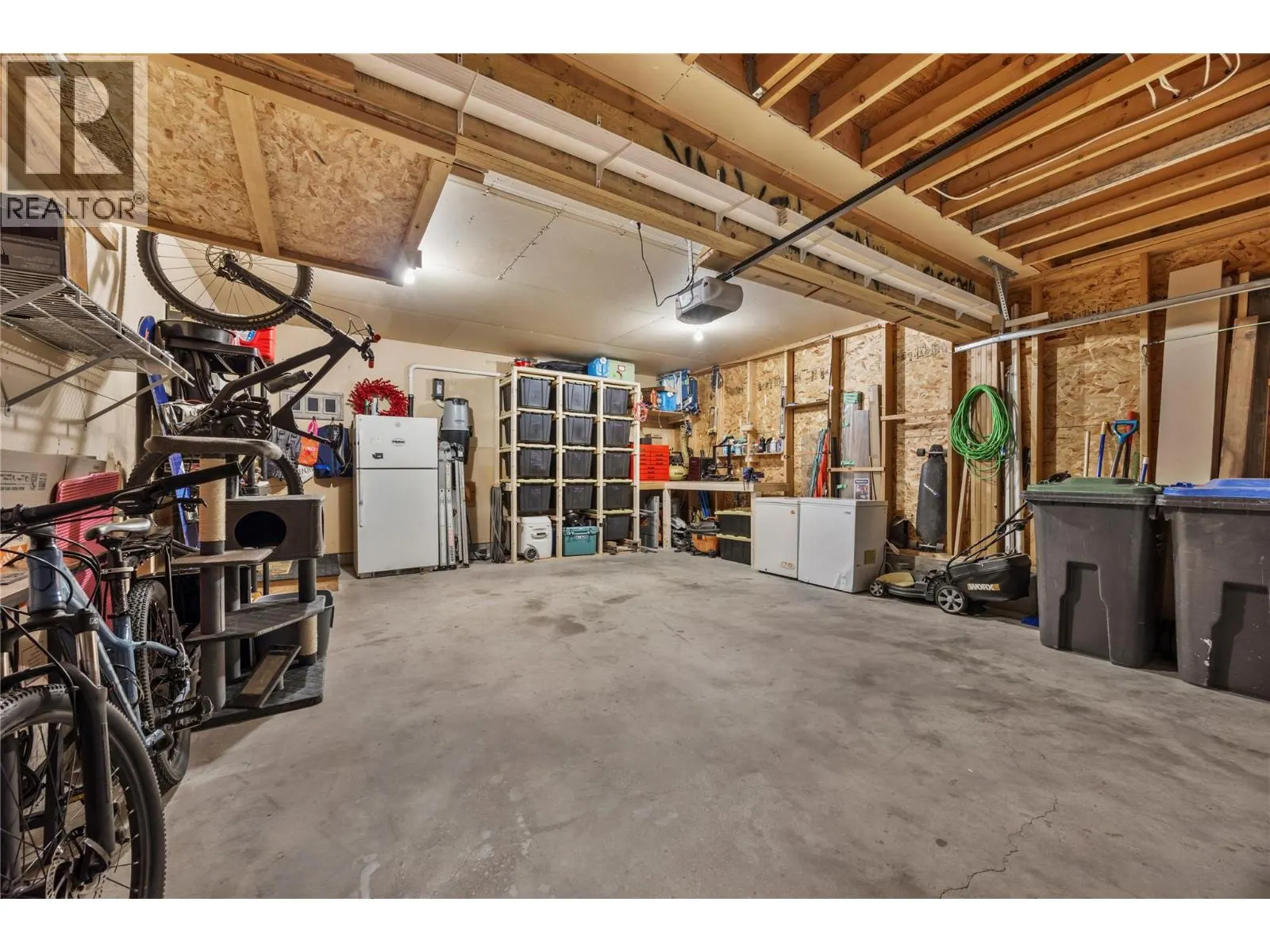 2322 Shannon Heights Place