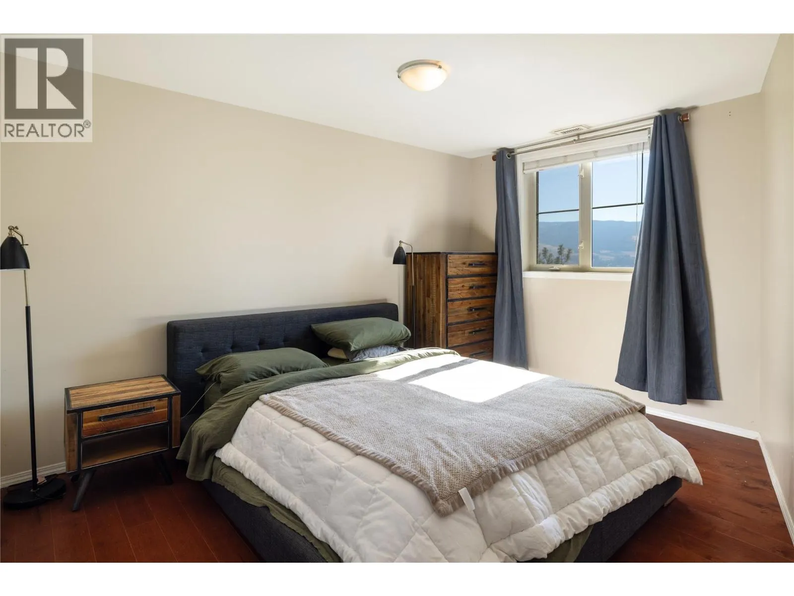 1873 Country Club Drive Unit# 2406