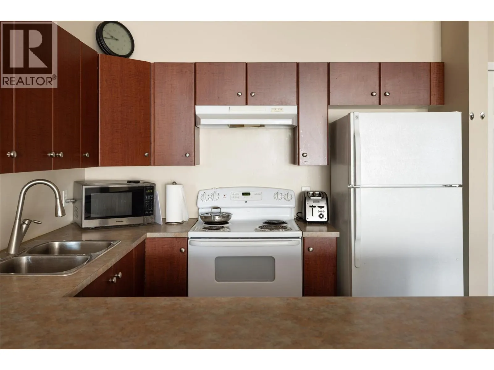 1873 Country Club Drive Unit# 2406