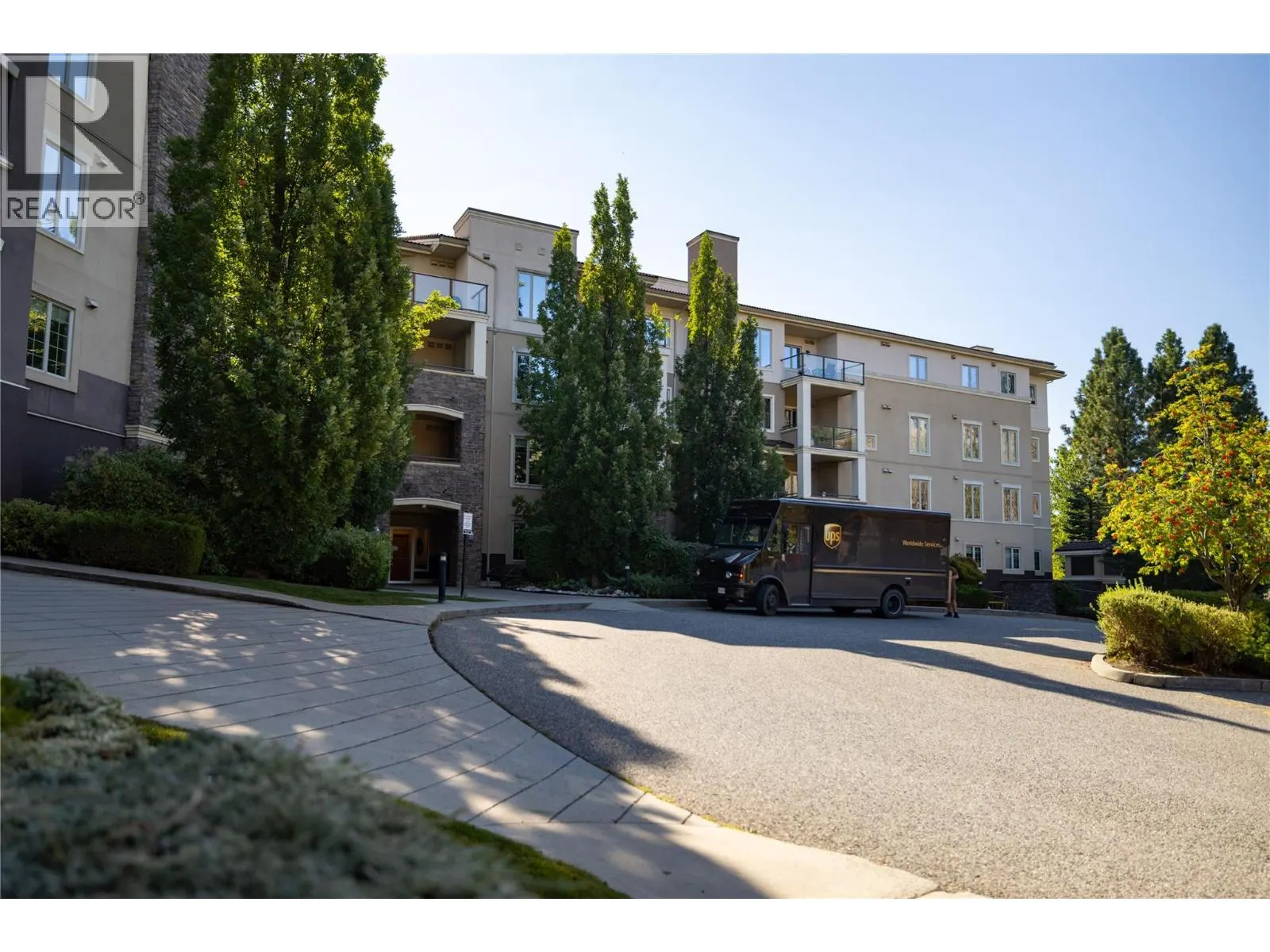 1873 Country Club Drive Unit# 2406