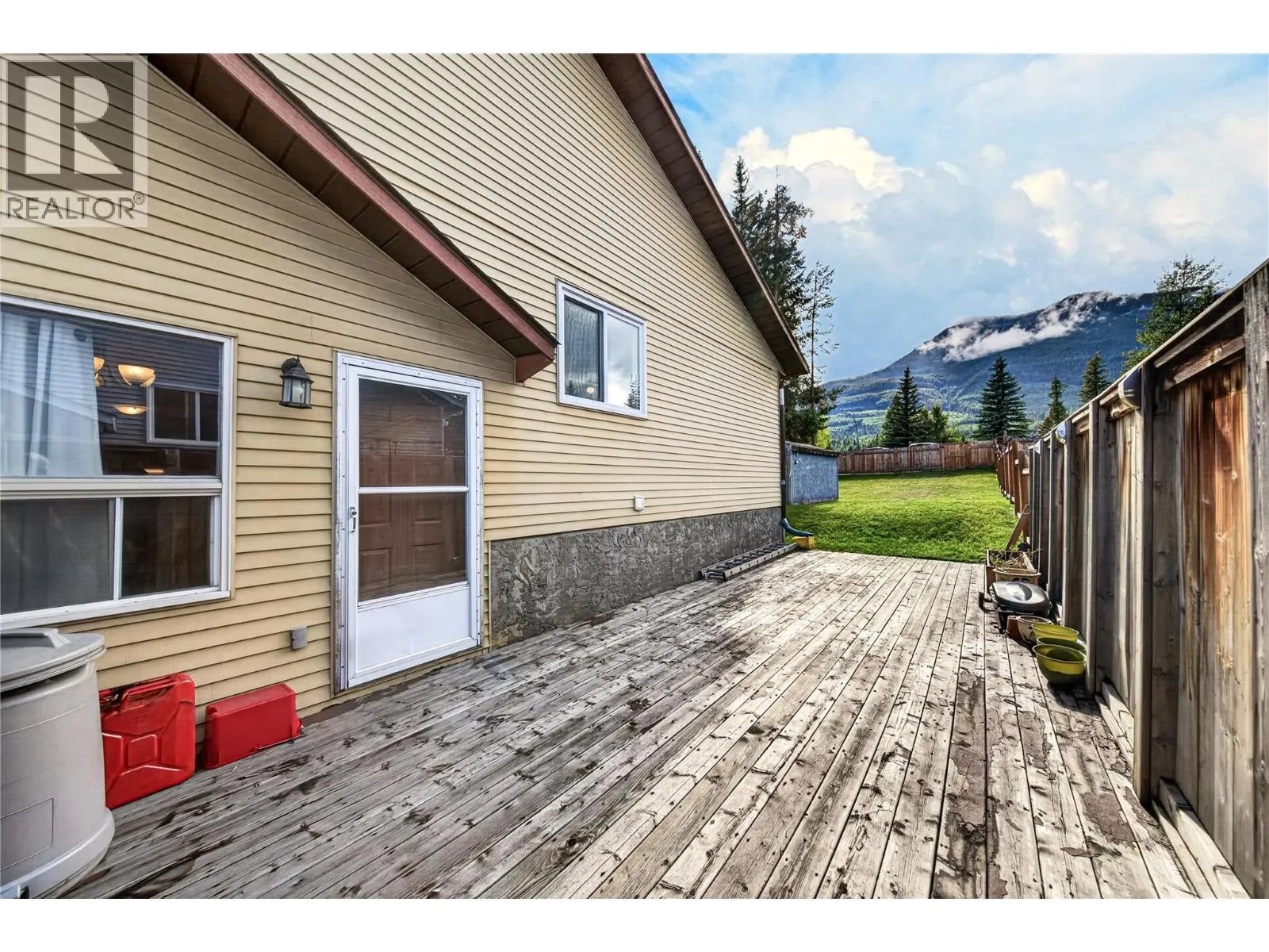 31 Cariboo Drive