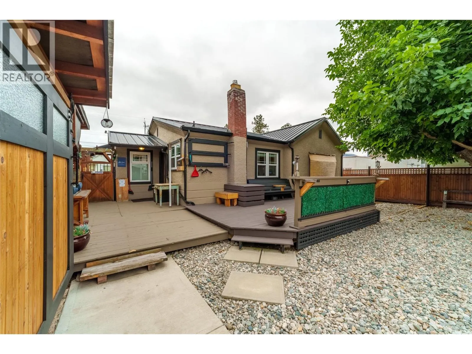 141 Regina Avenue