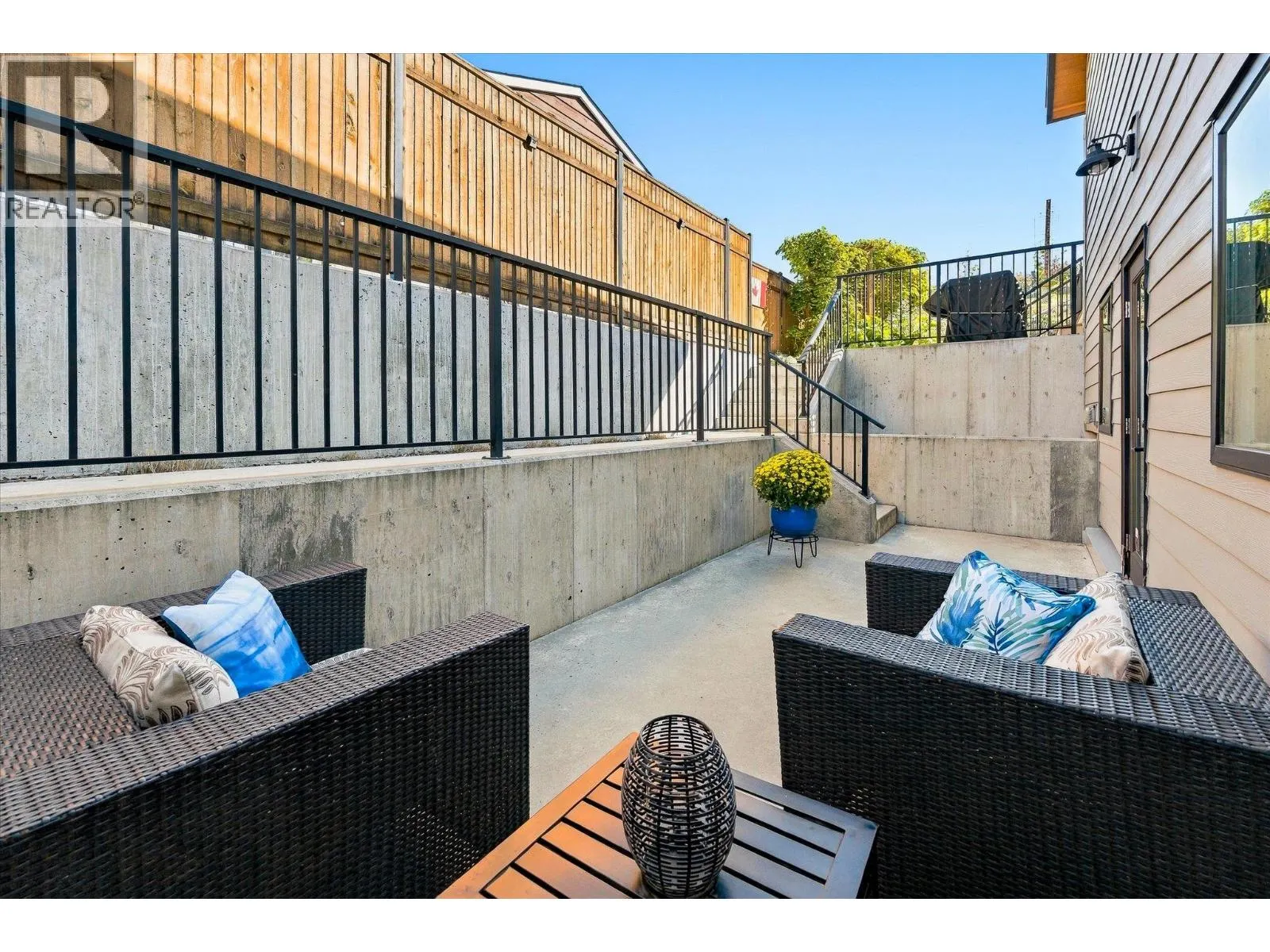 158 Grandview Street