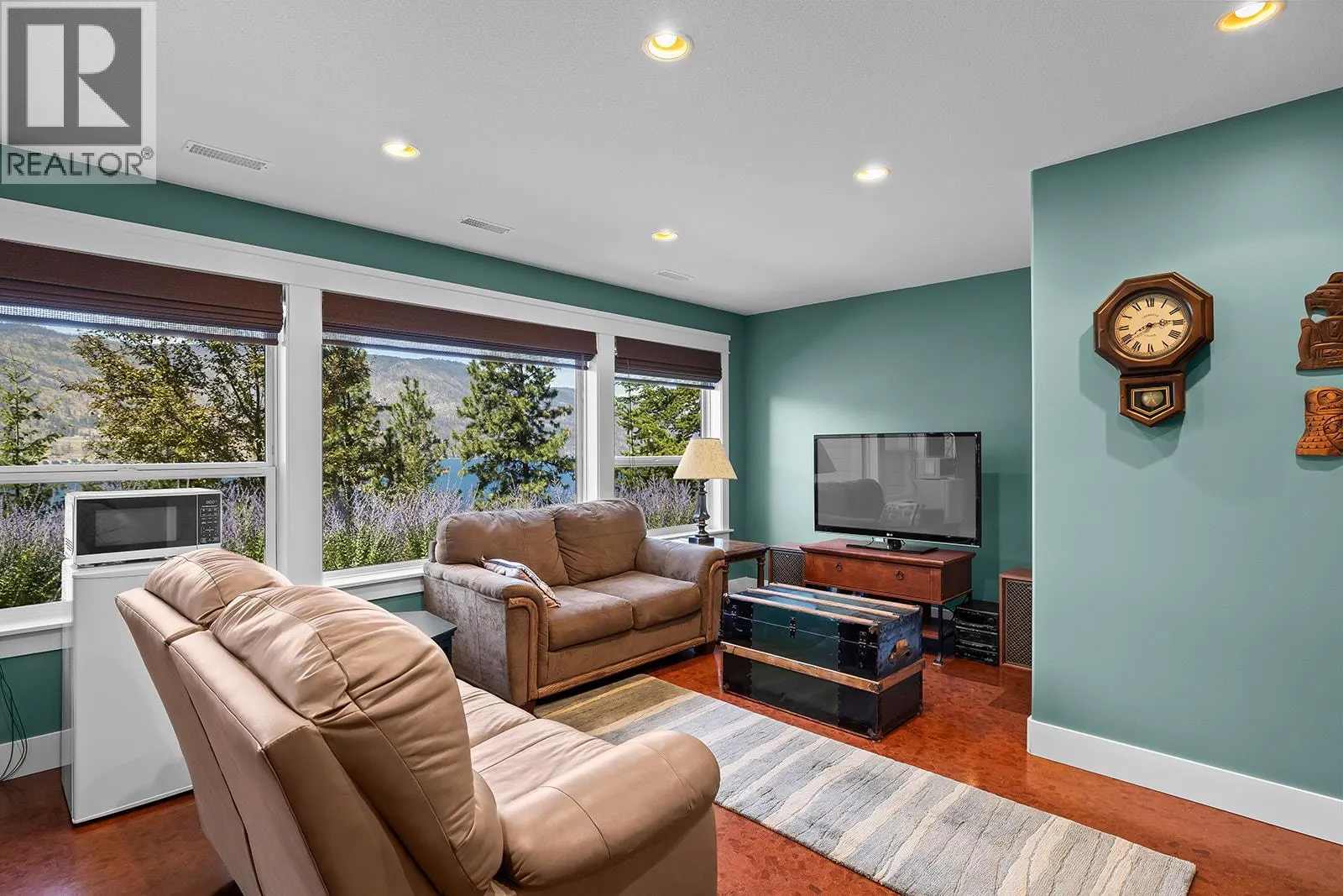 2620 Arthur Road