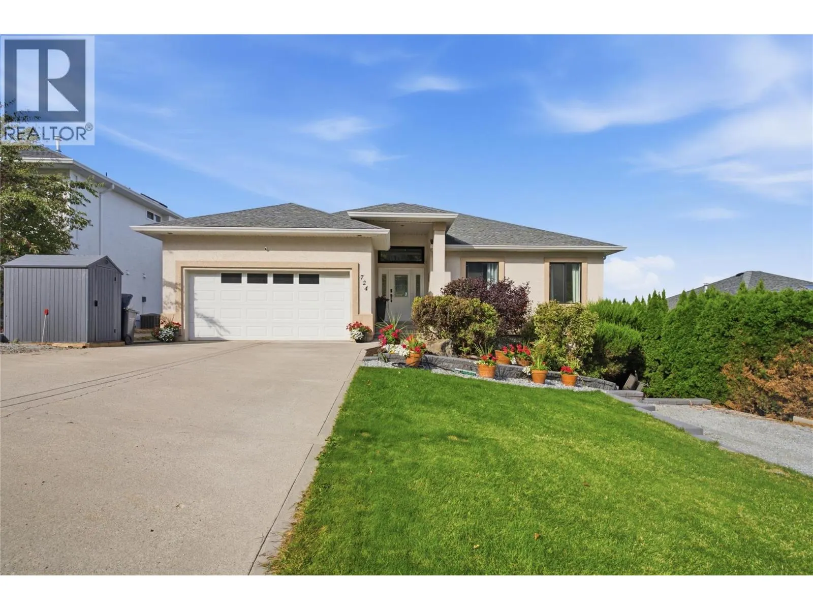 724 Lone Pine Drive