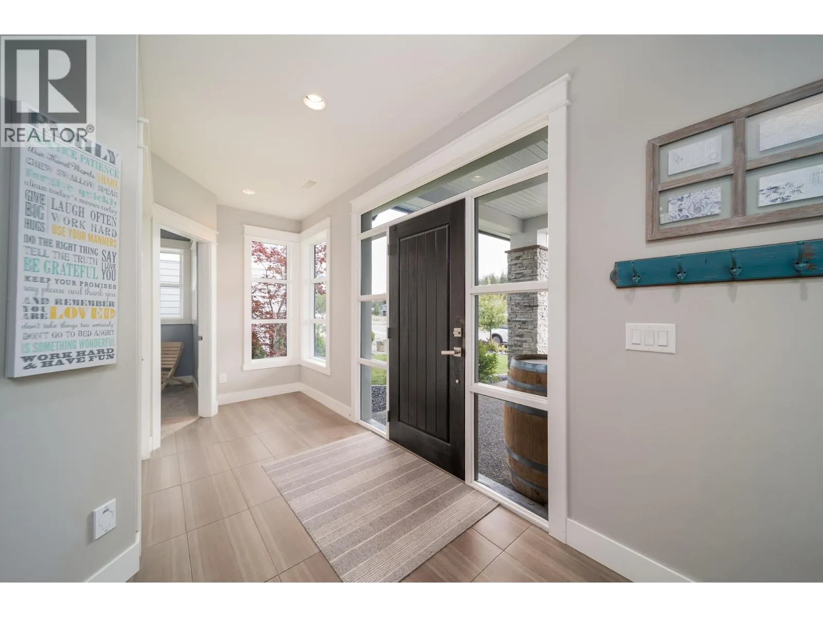 2588 Paramount Drive