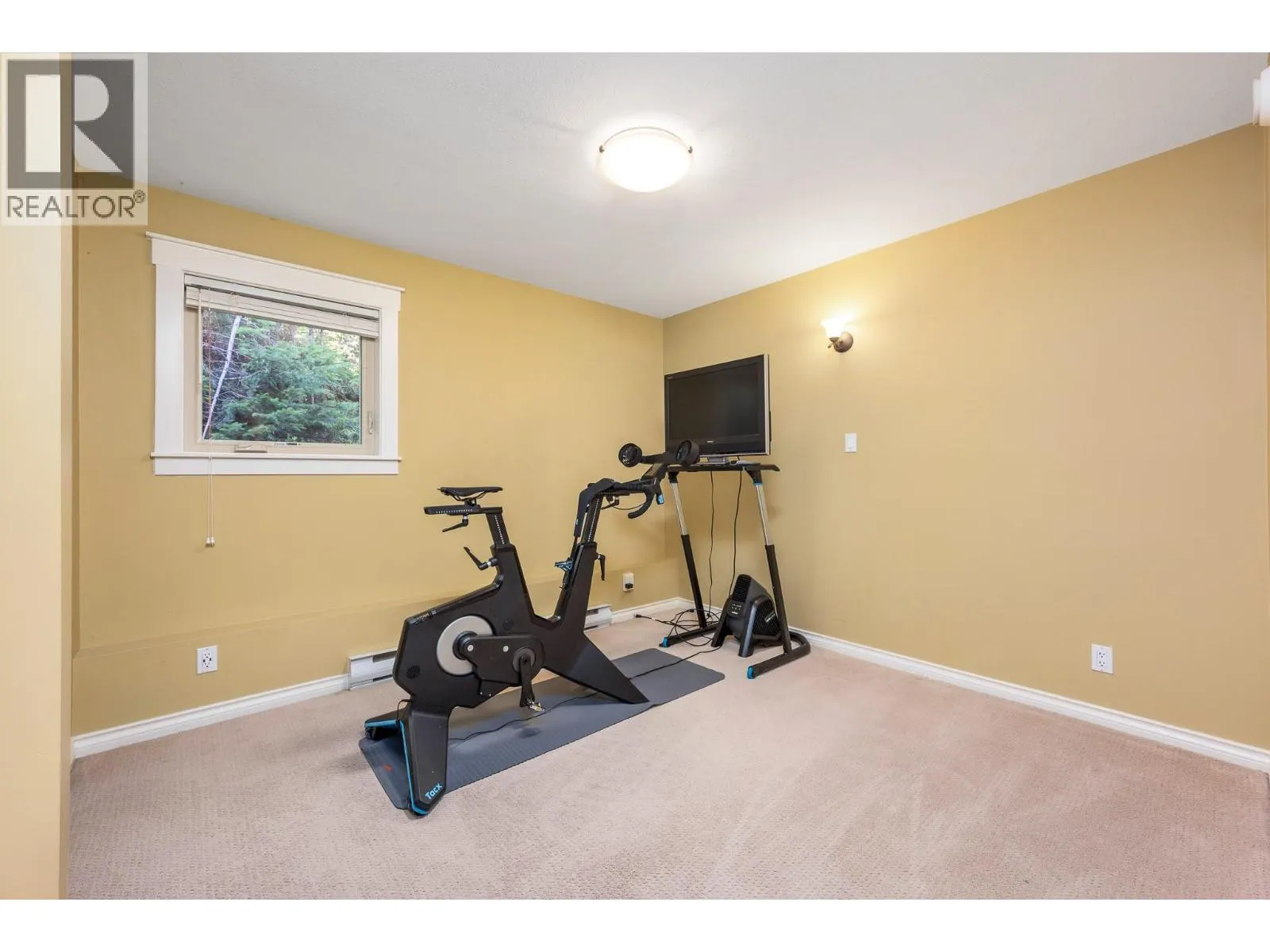 720 Monashee Court