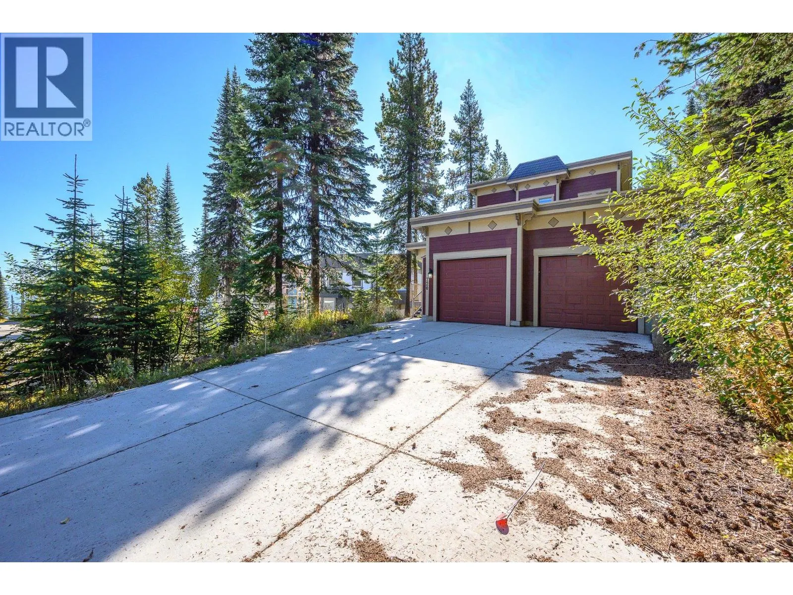 720 Monashee Court