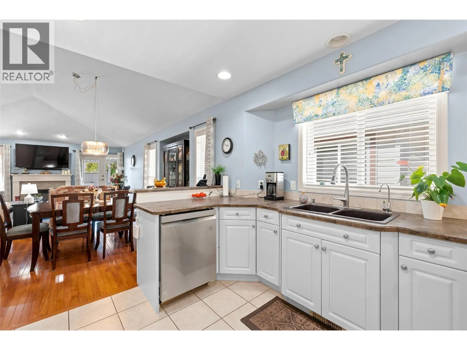 1188 Houghton Road Unit# 122