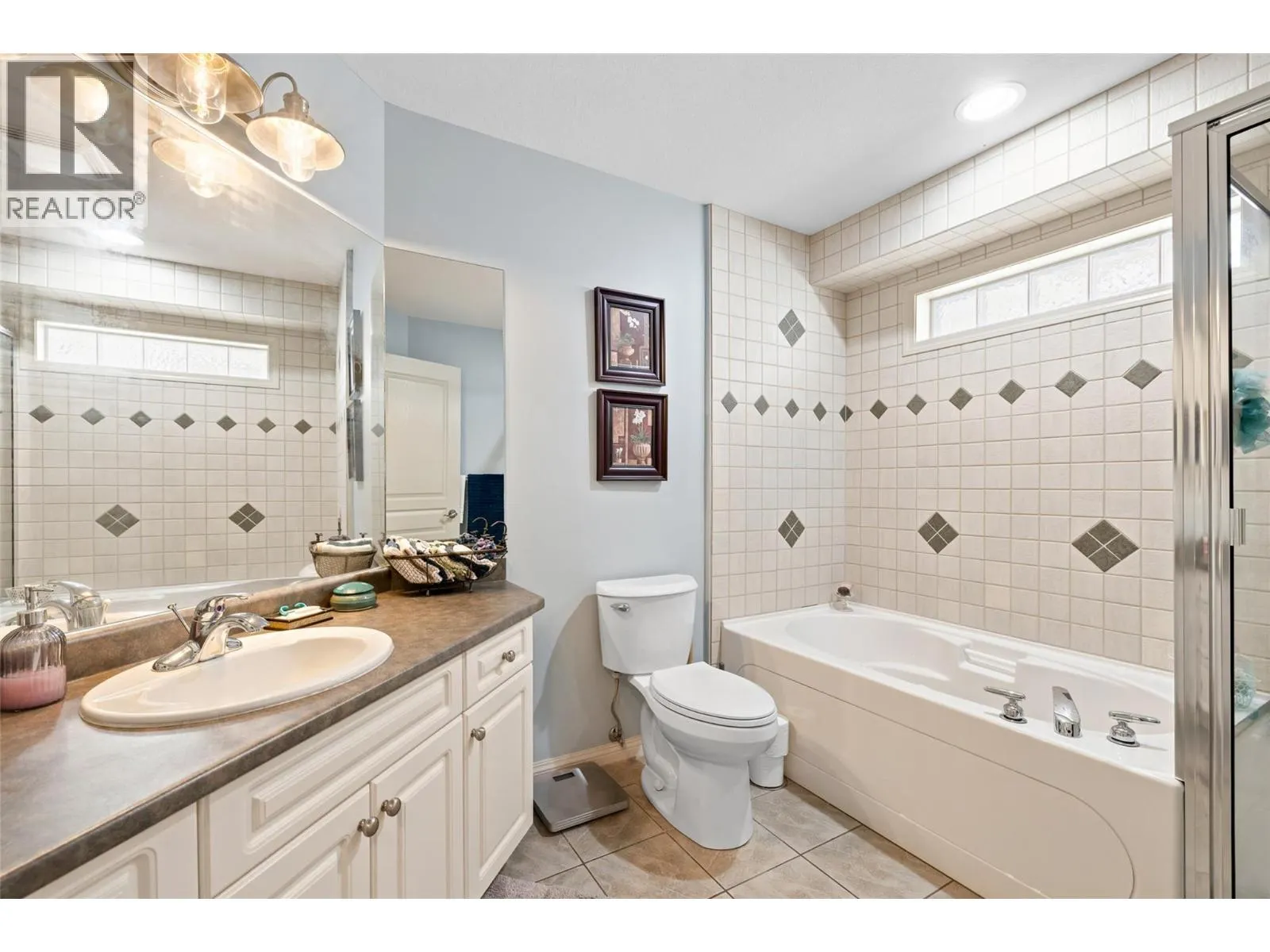 1188 Houghton Road Unit# 122