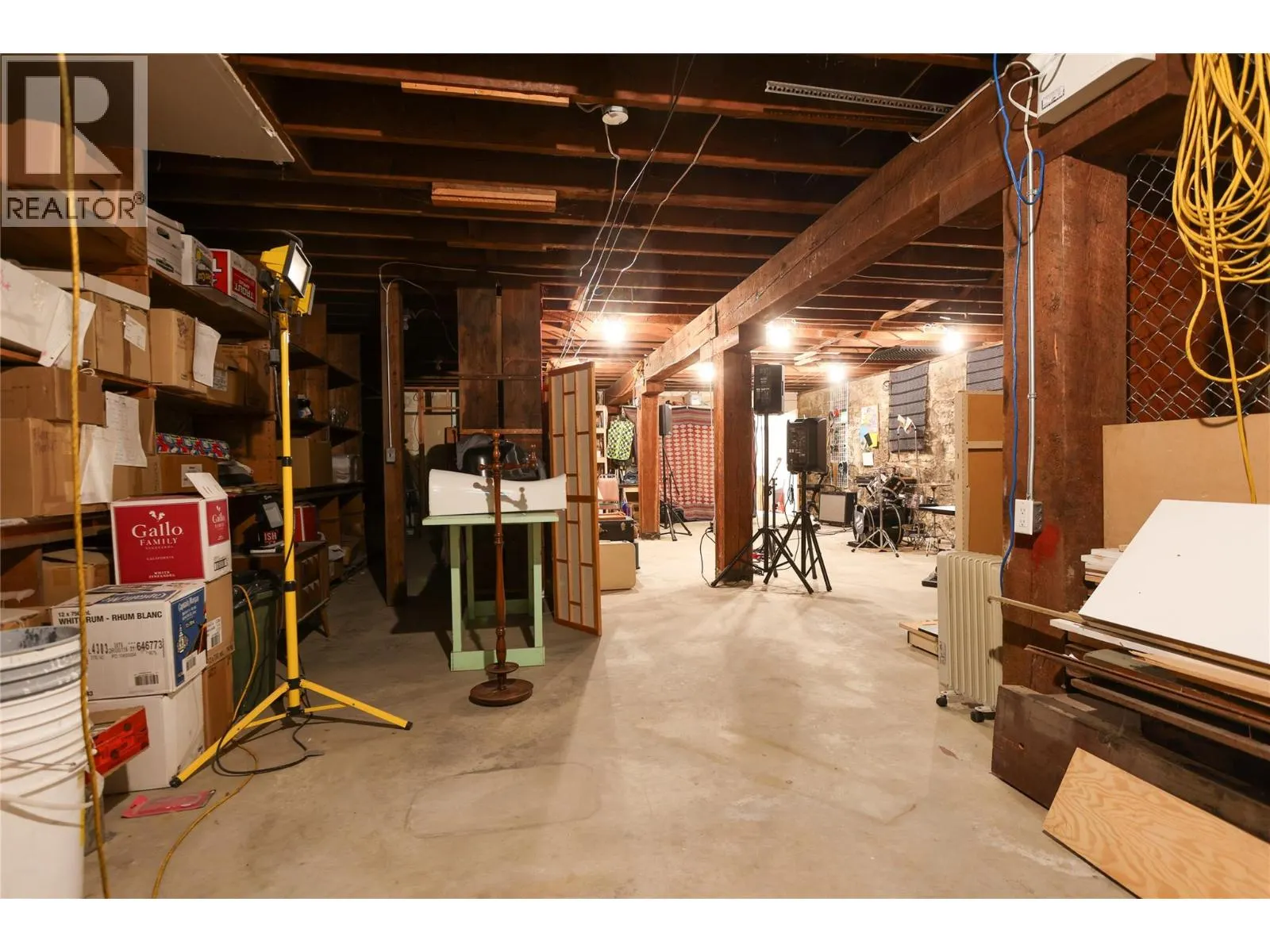 446 Baker Street