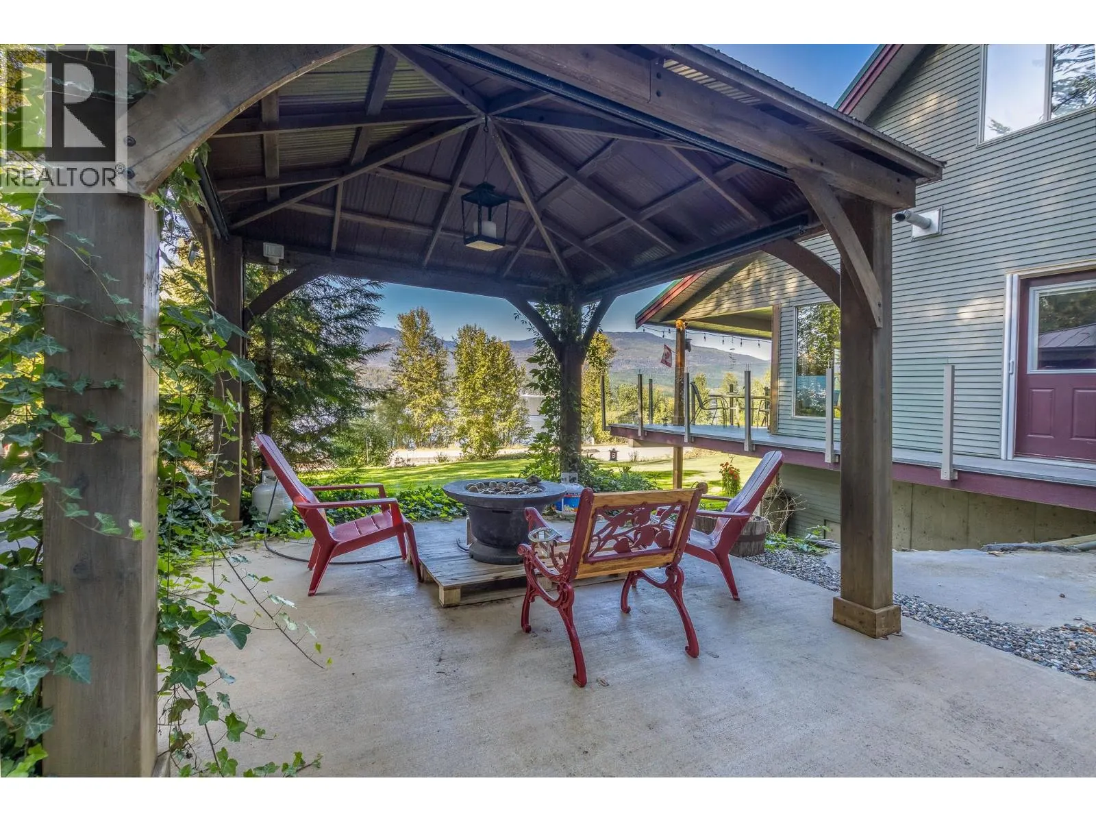 3572 Eagle Bay Road