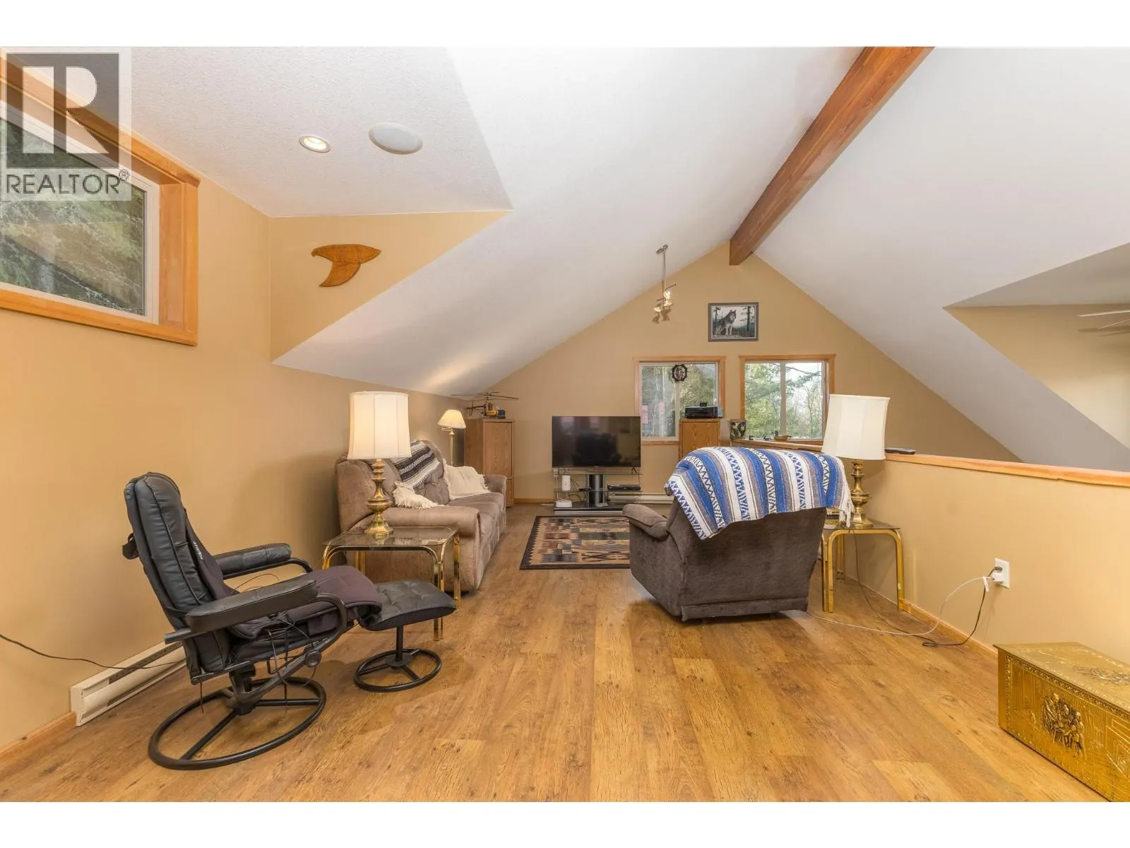 3572 Eagle Bay Road