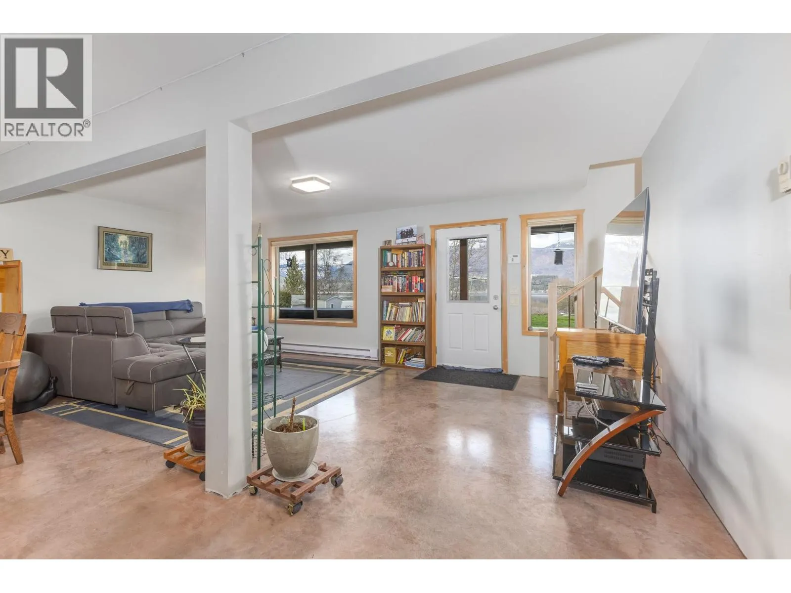 3572 Eagle Bay Road
