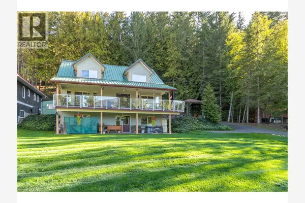 3572 Eagle Bay Road