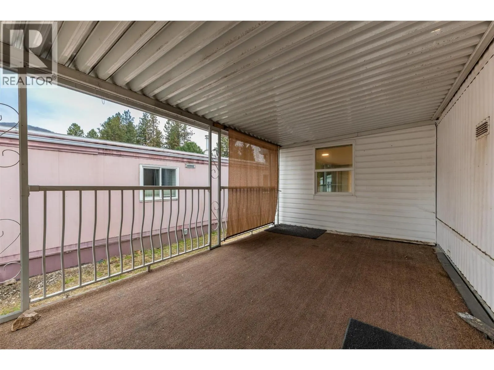 1929 97 Highway S Unit# 45
