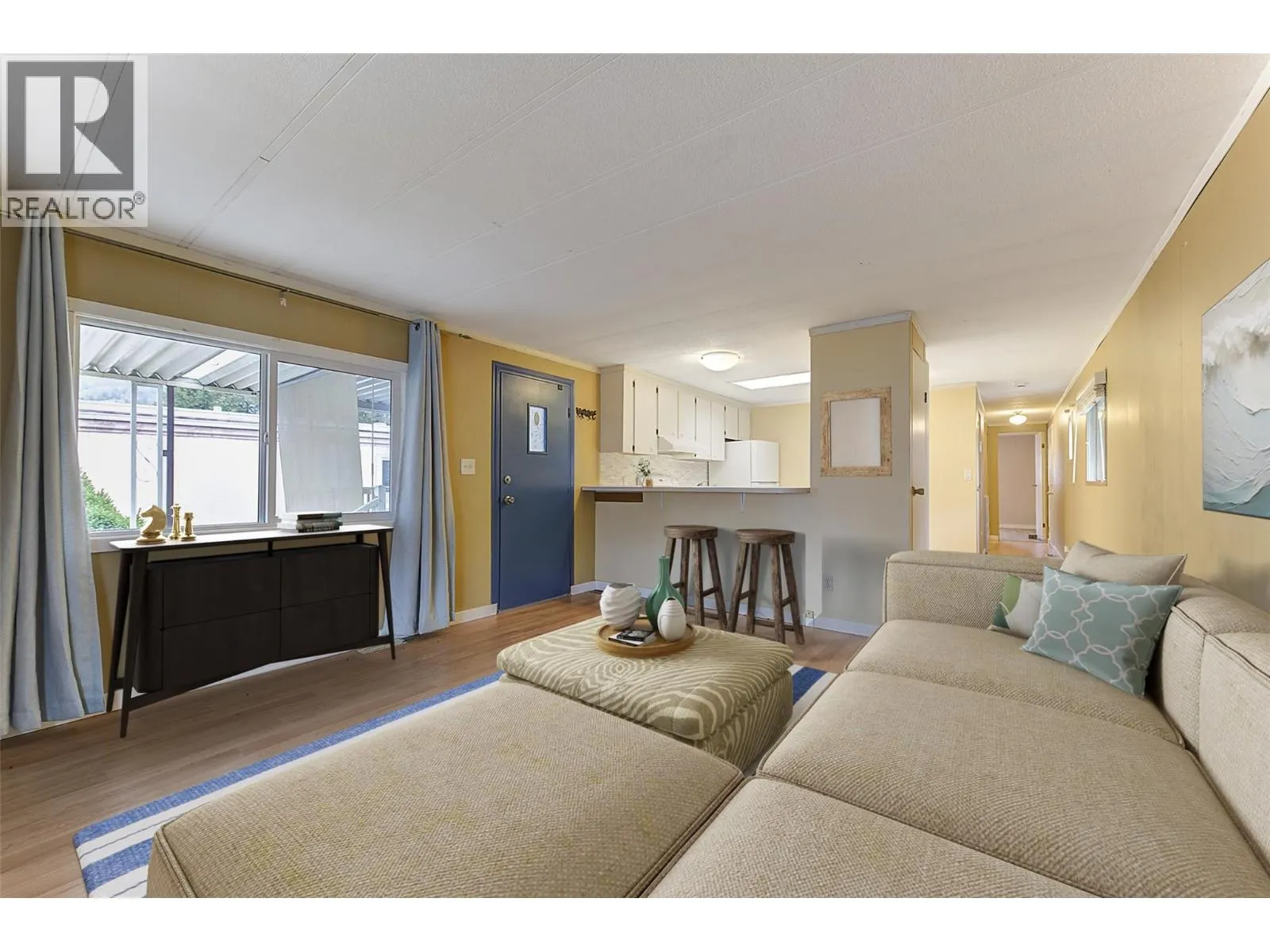 1929 97 Highway S Unit# 45