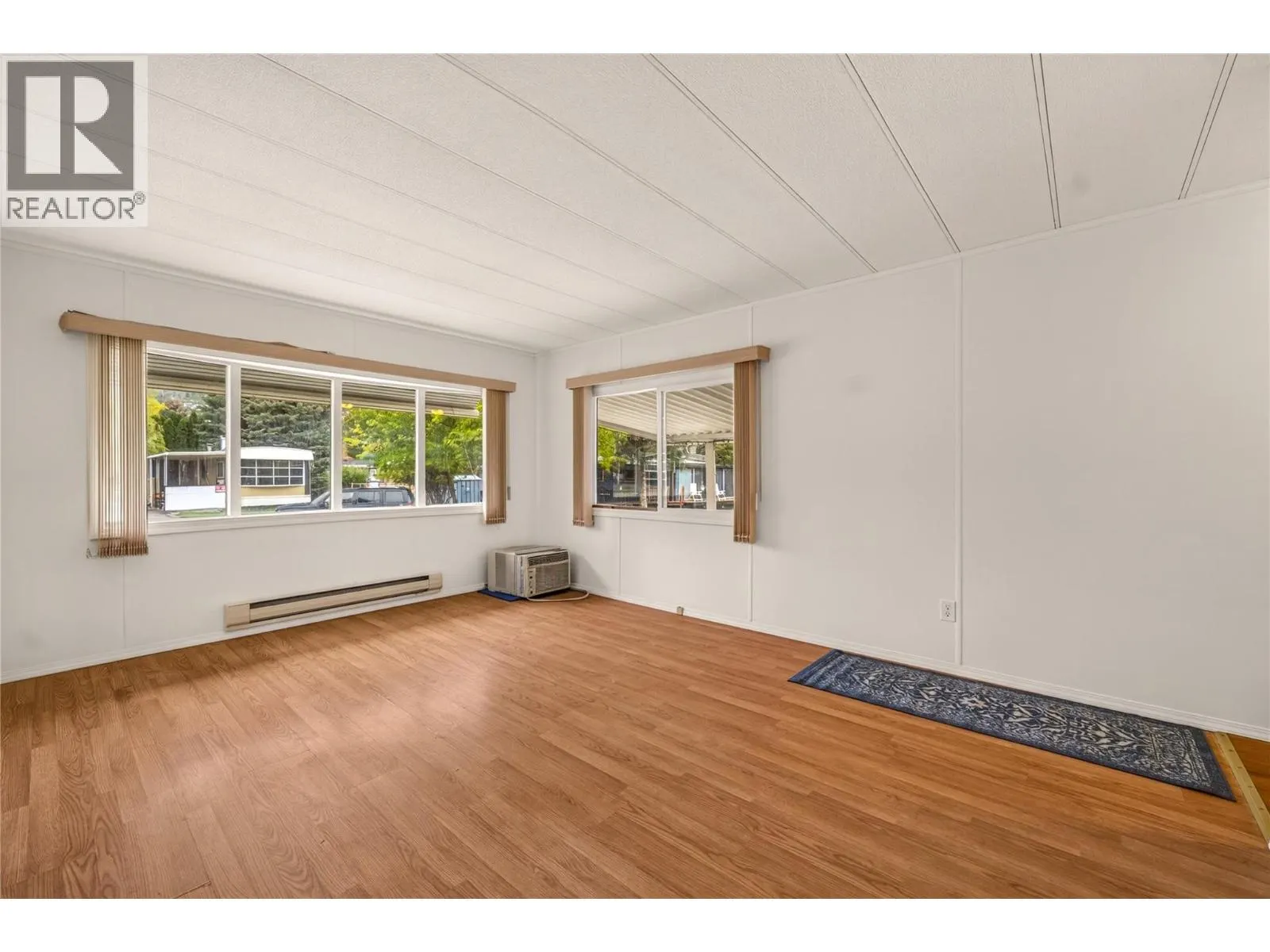 197 Dauphin Avenue Unit# 207