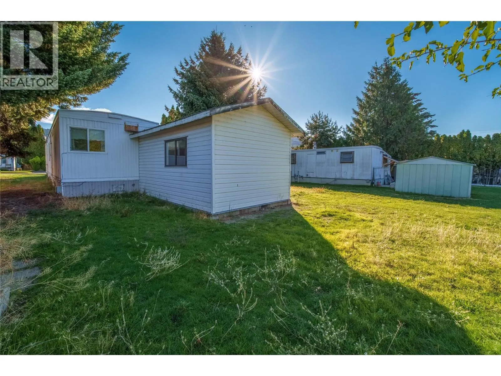 197 Dauphin Avenue Unit# 207