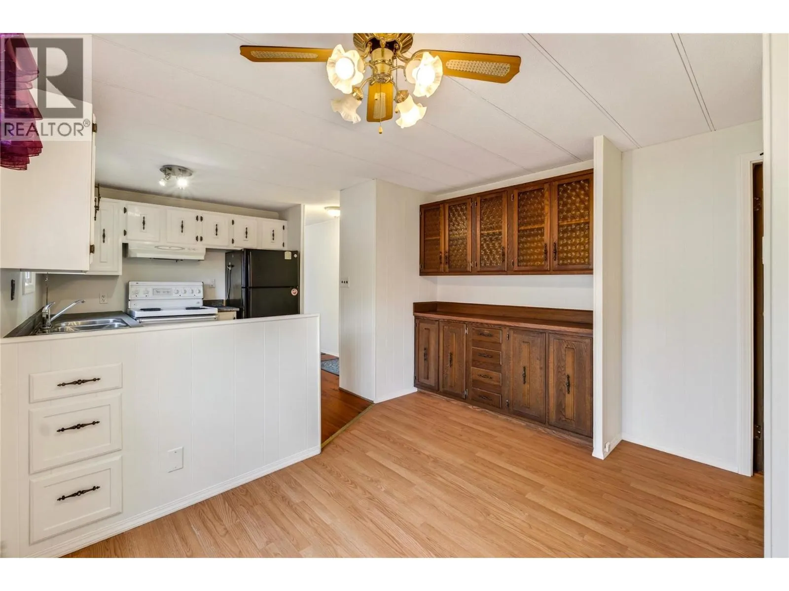 197 Dauphin Avenue Unit# 207