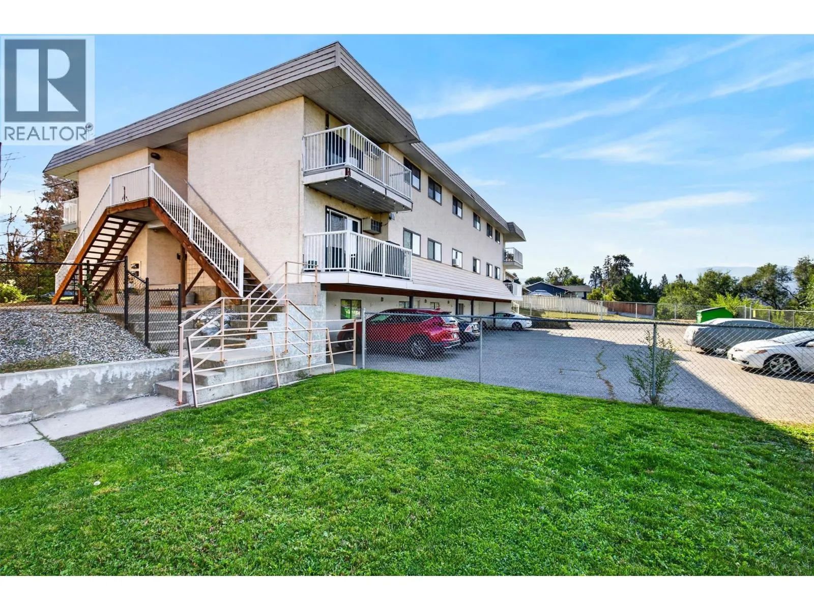 445 Holbrook Road W Unit# 14