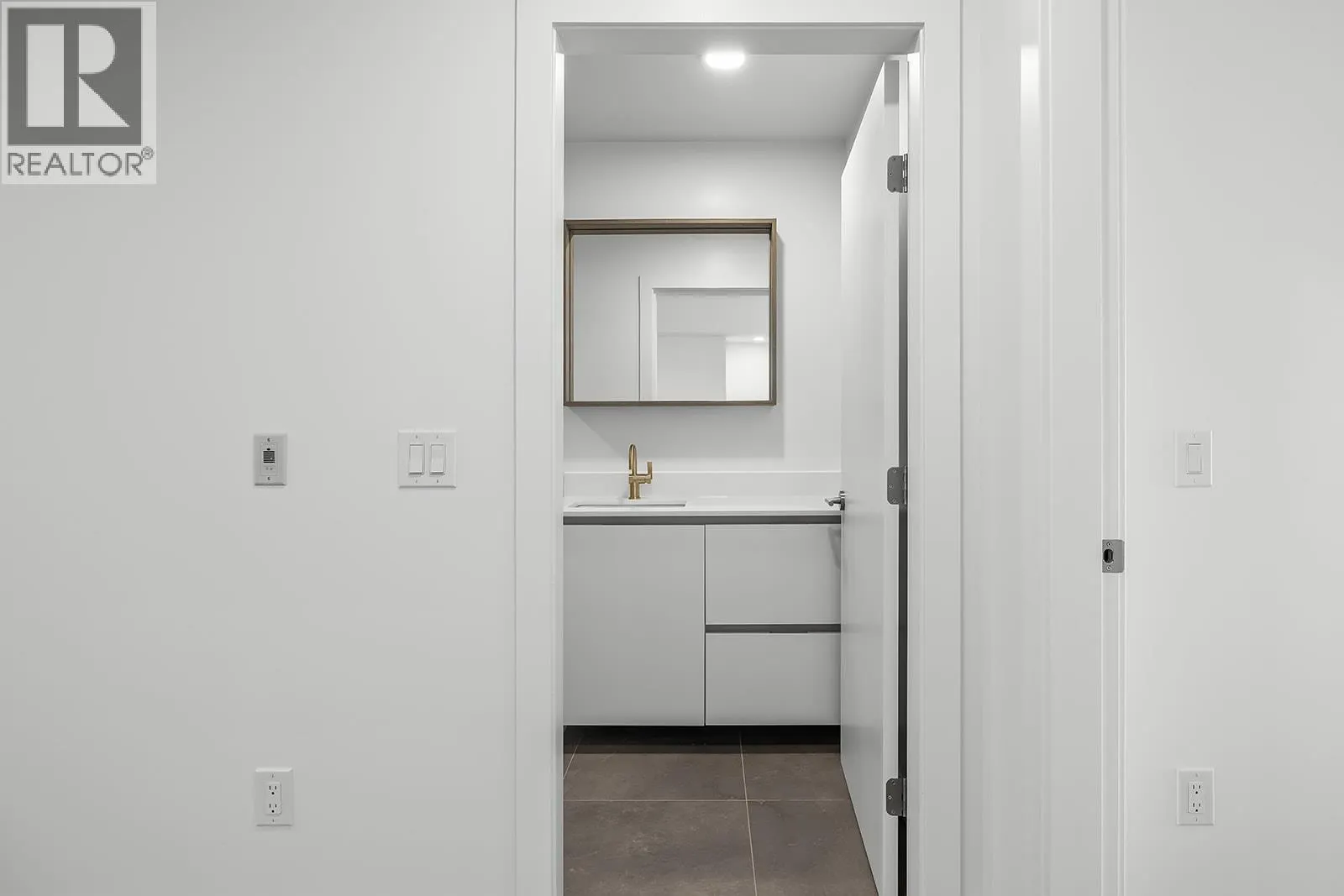2780 Olalla Road Unit# 107