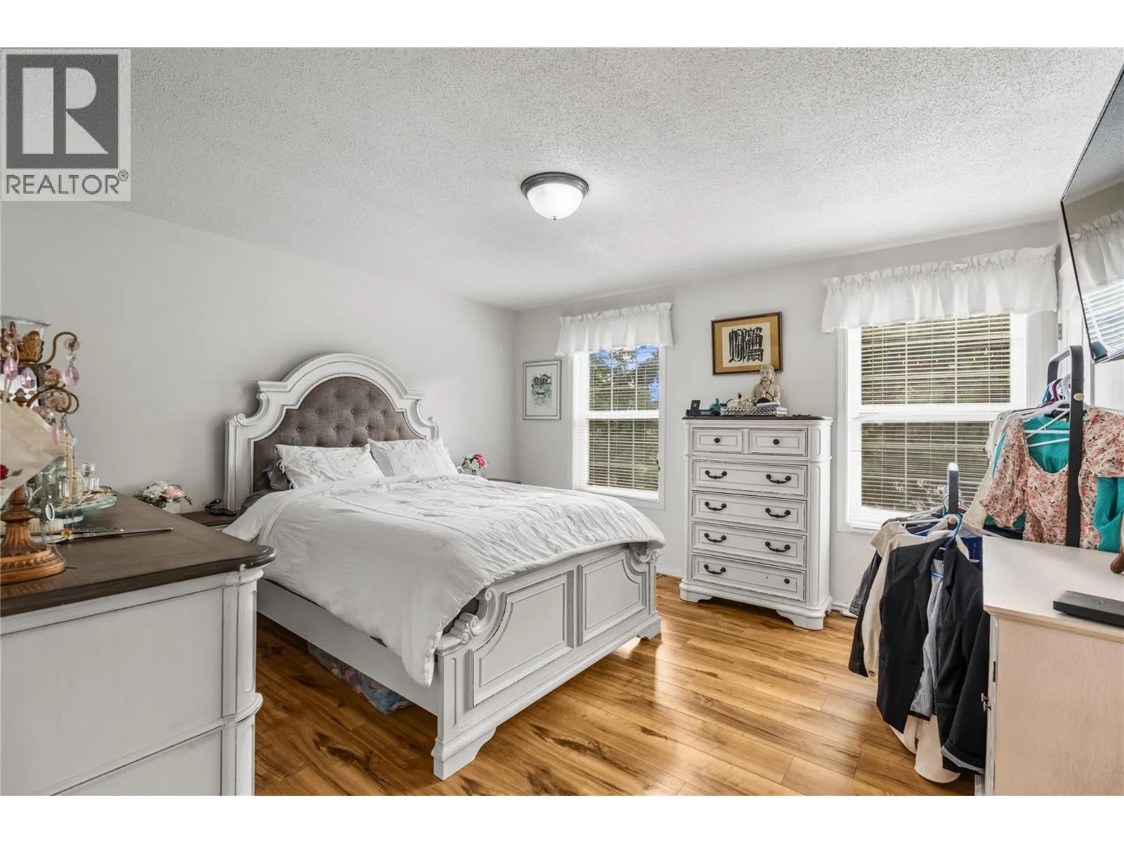 5858 Jen-Sherri Place