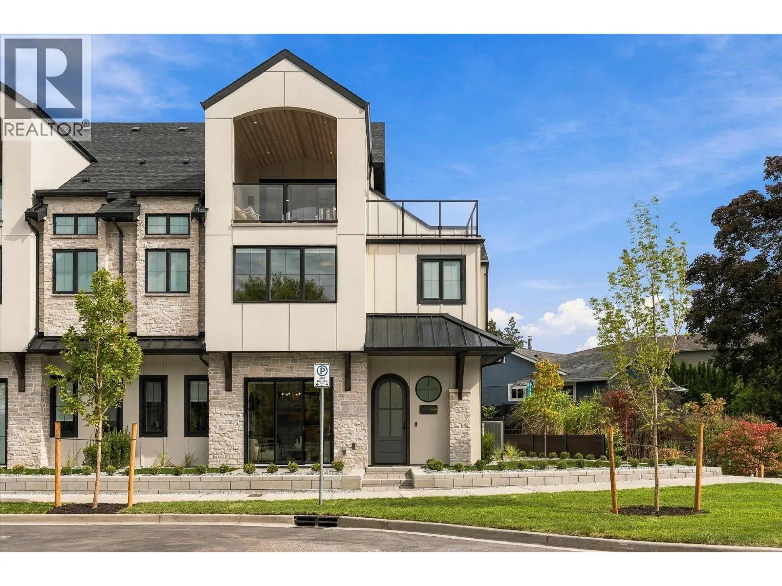2435 Taylor Crescent Unit# 1