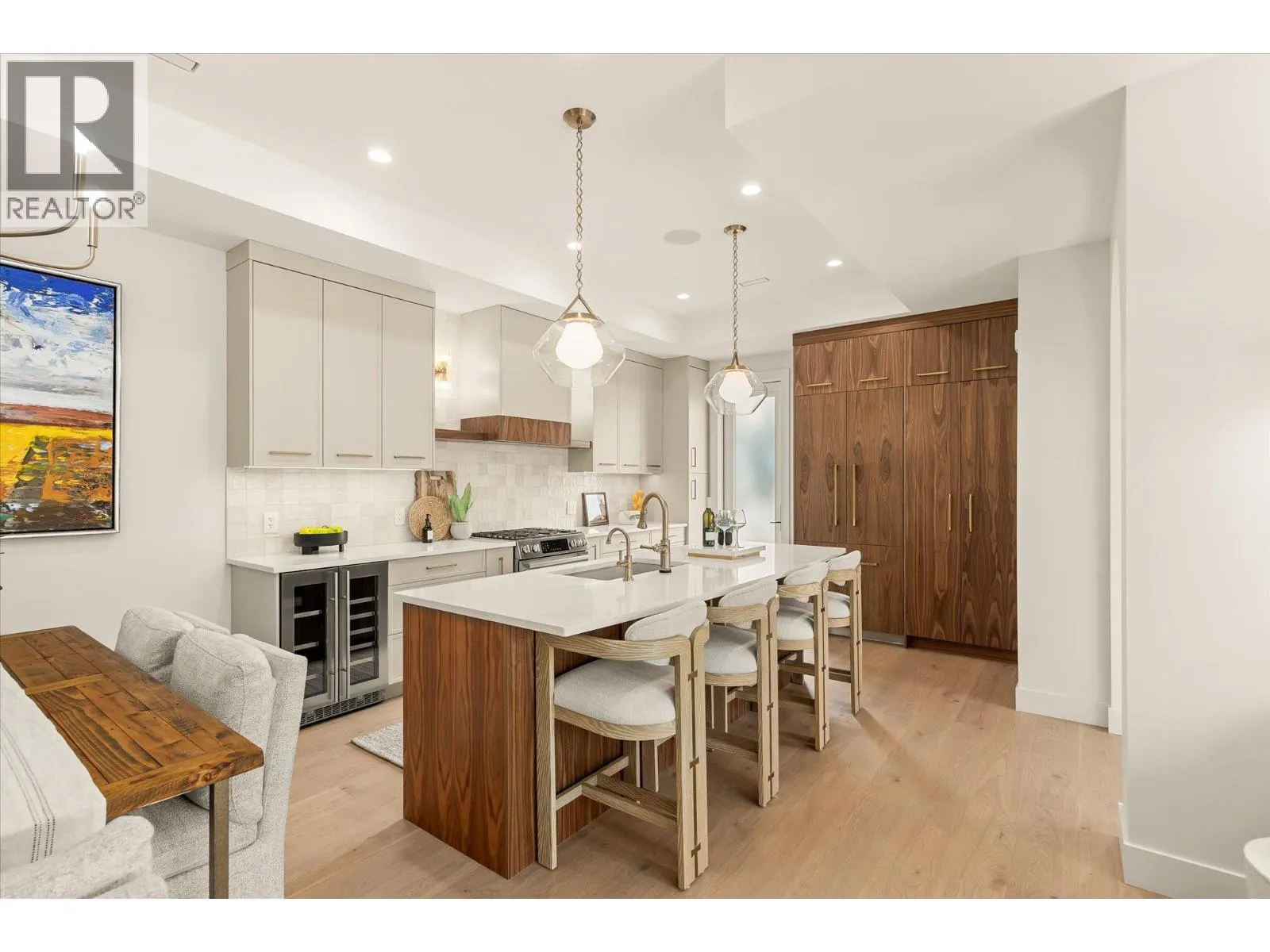 2435 Taylor Crescent Unit# 1