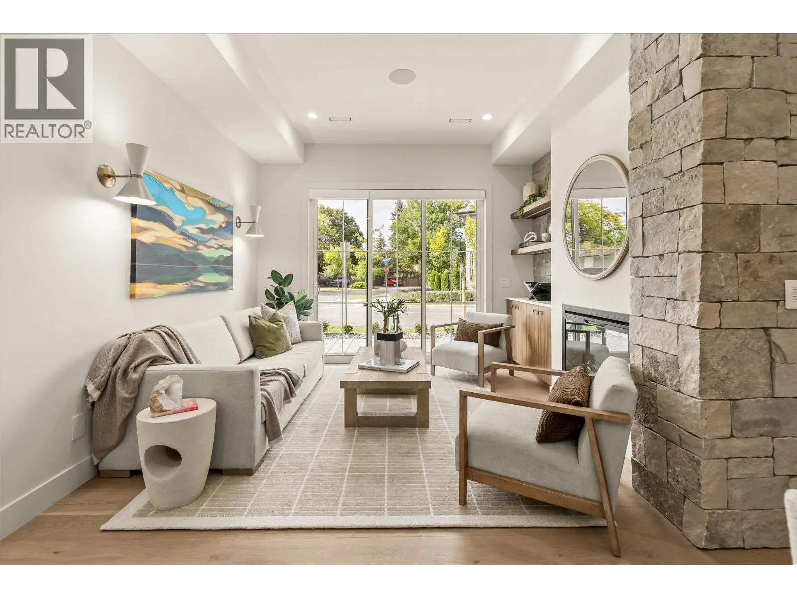 2435 Taylor Crescent Unit# 1