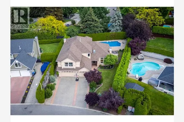 492 Carona Crescent