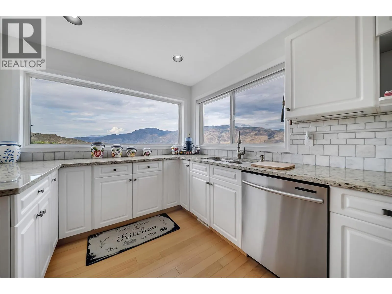 11902 Quail Ridge Place