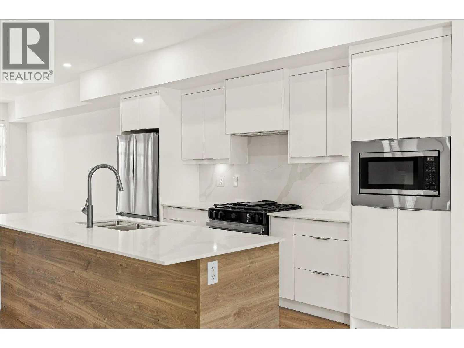 5300 Main Street Unit# 116