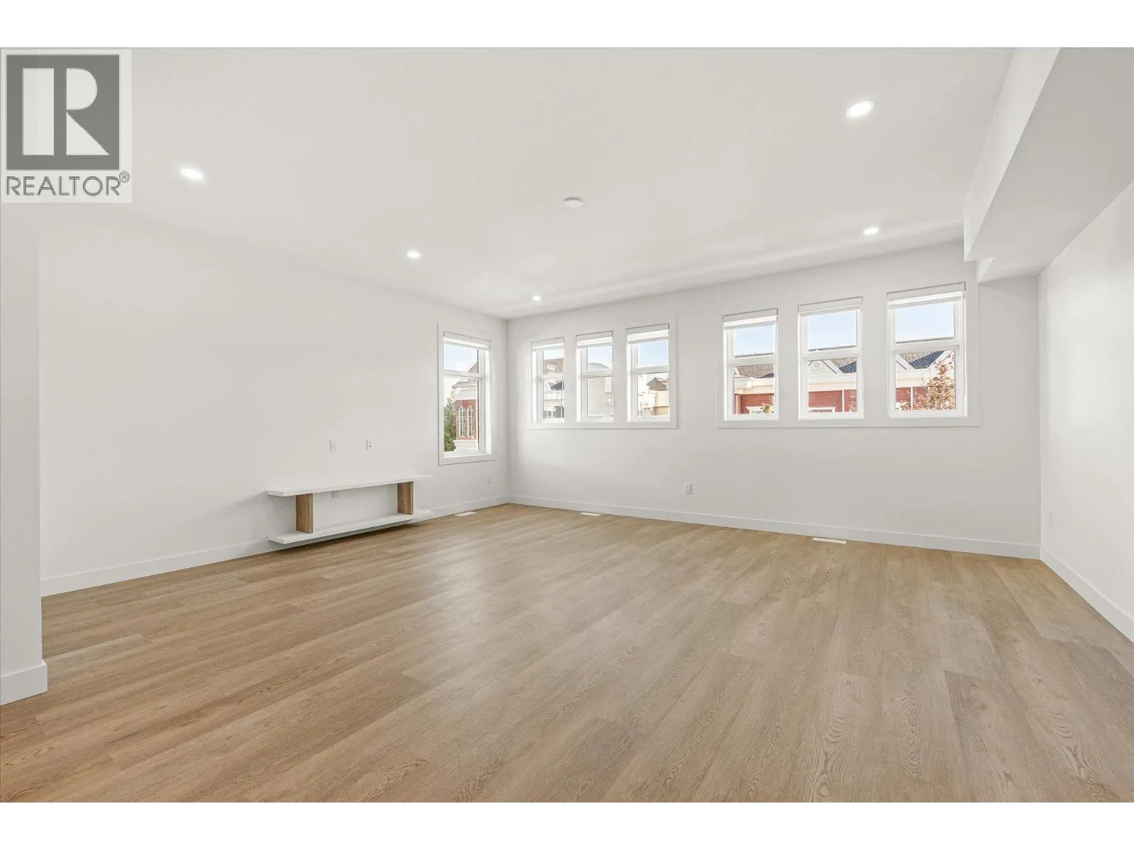 5300 Main Street Unit# 116