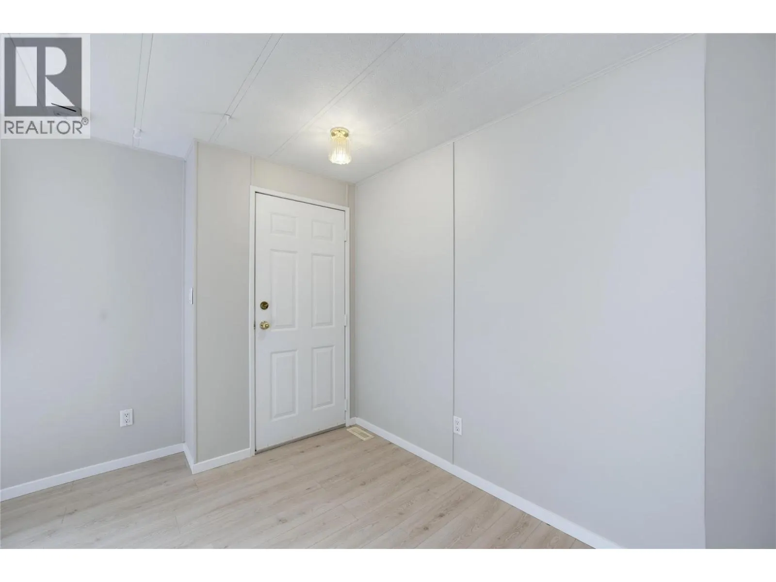 5 97A Highway Unit# 8