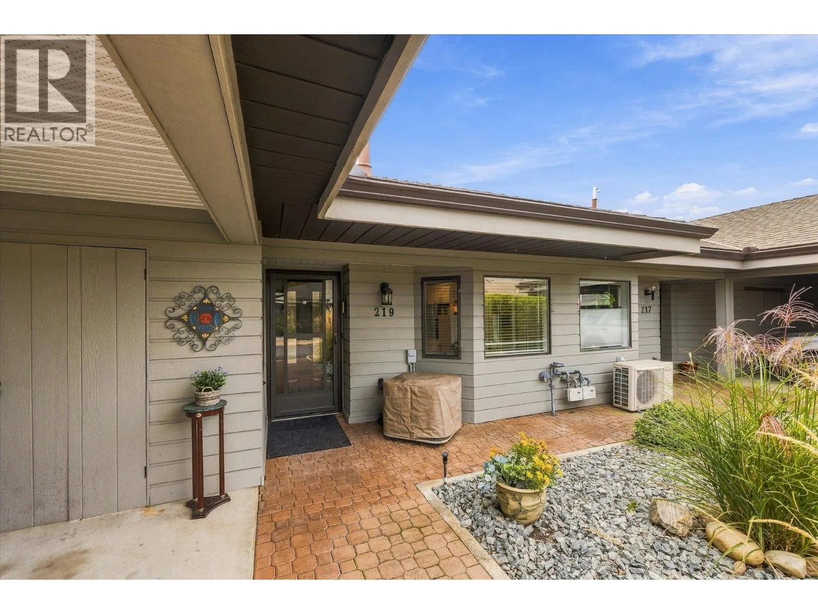 1765 Leckie Road Unit# 219