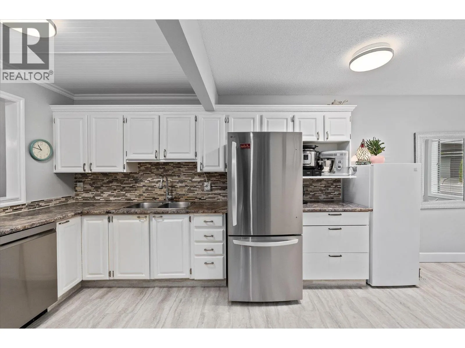 1765 Leckie Road Unit# 219