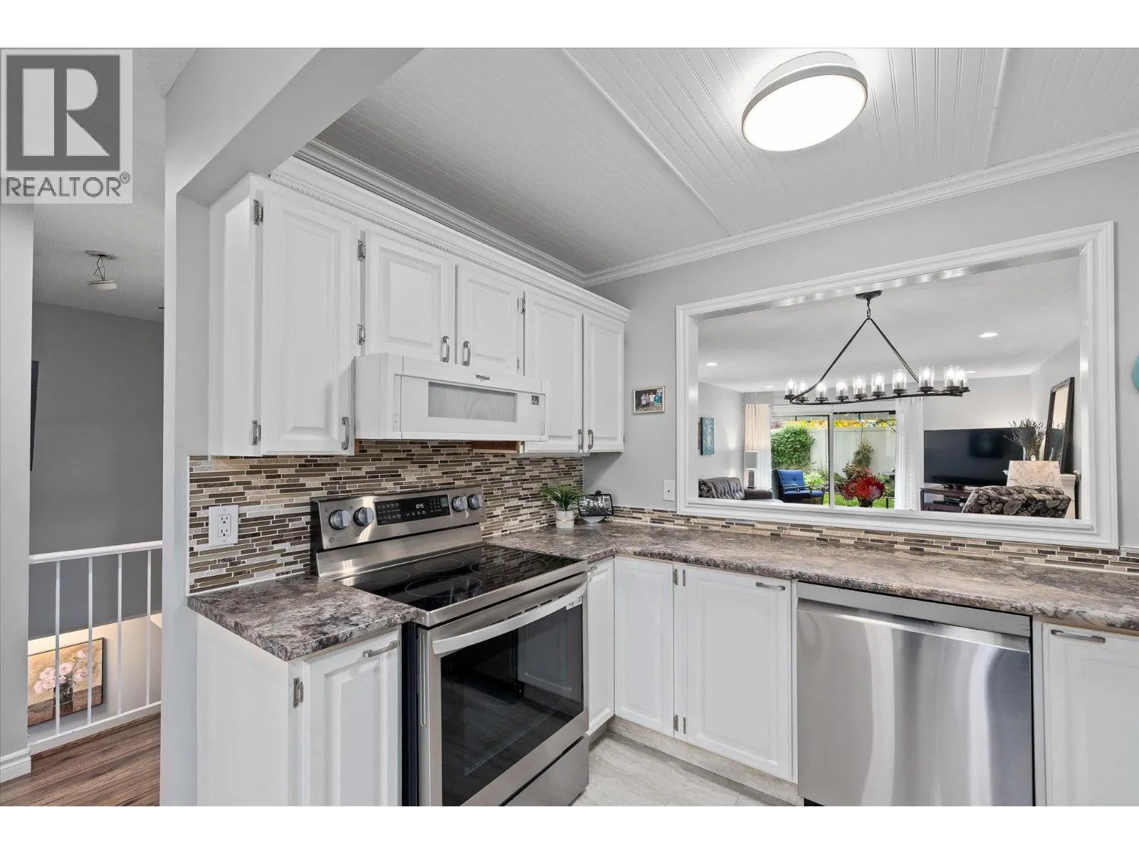1765 Leckie Road Unit# 219