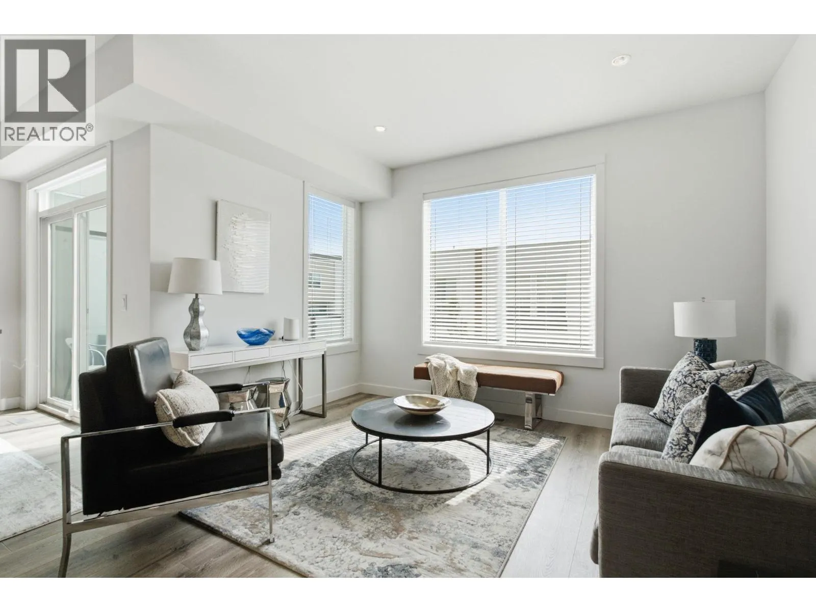 610 Academy Way Unit# 117