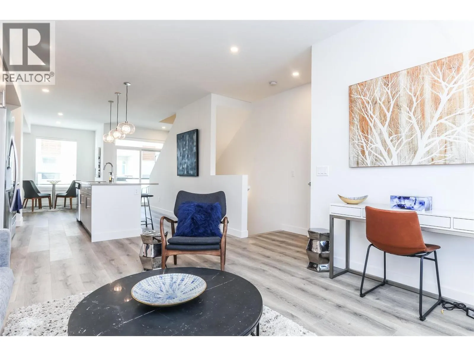 610 Academy Way Unit# 109