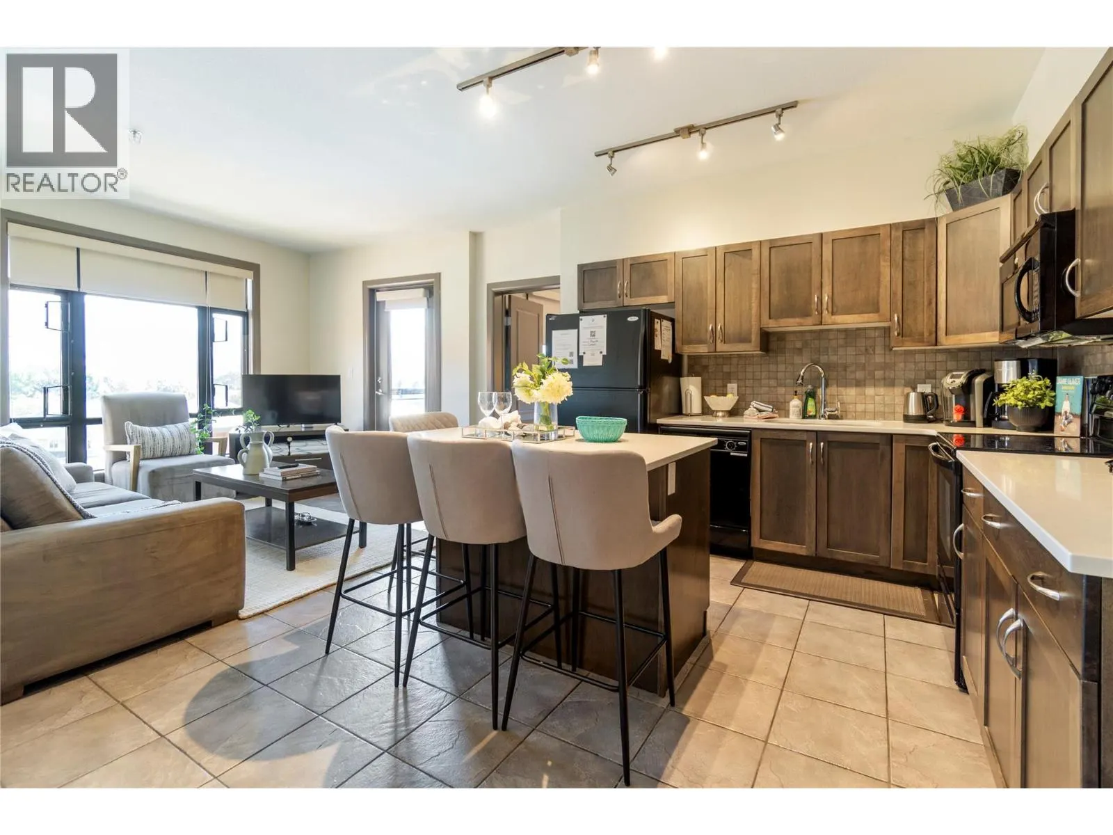 654 Cook Road Unit# 501