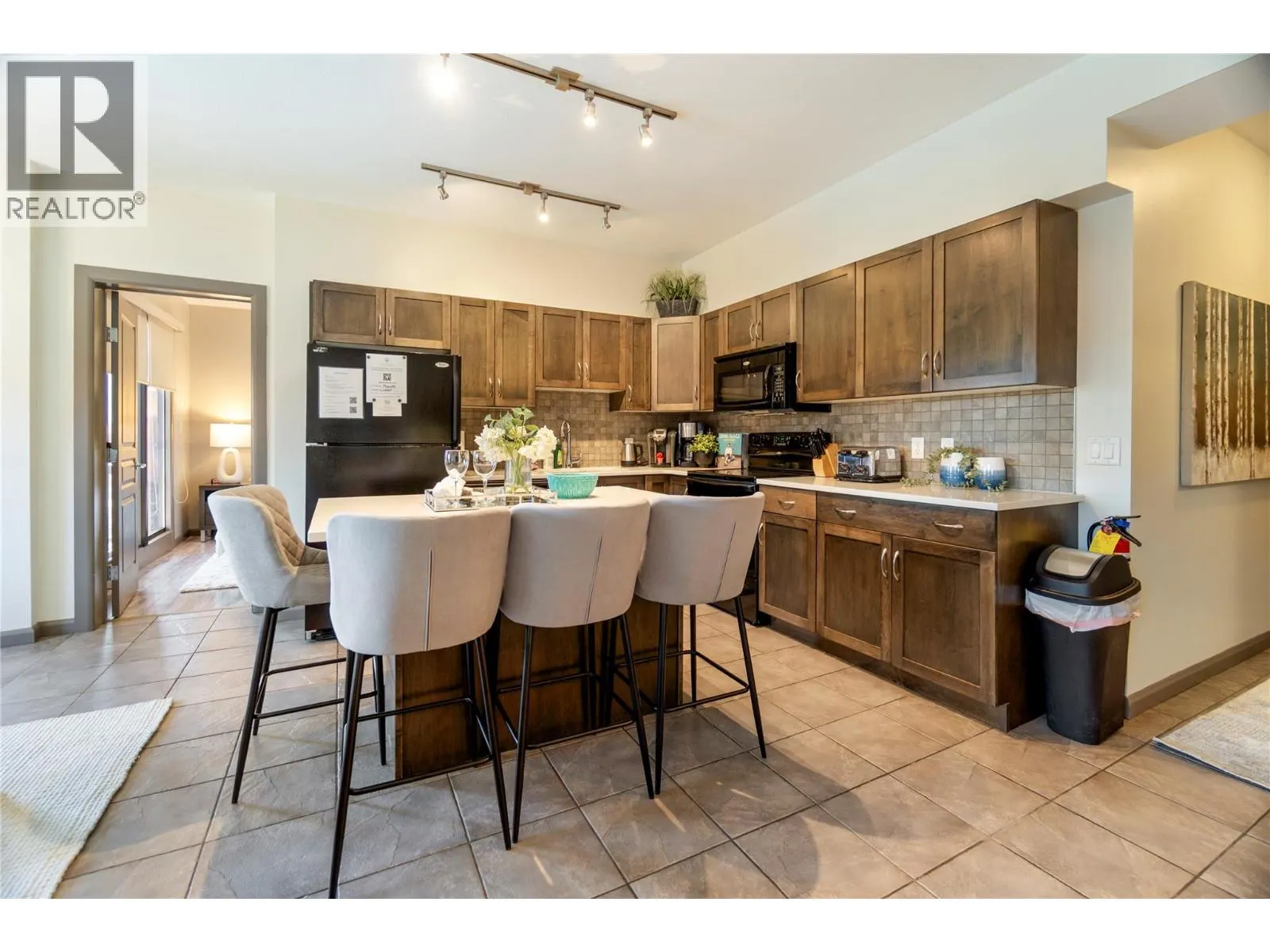 654 Cook Road Unit# 501
