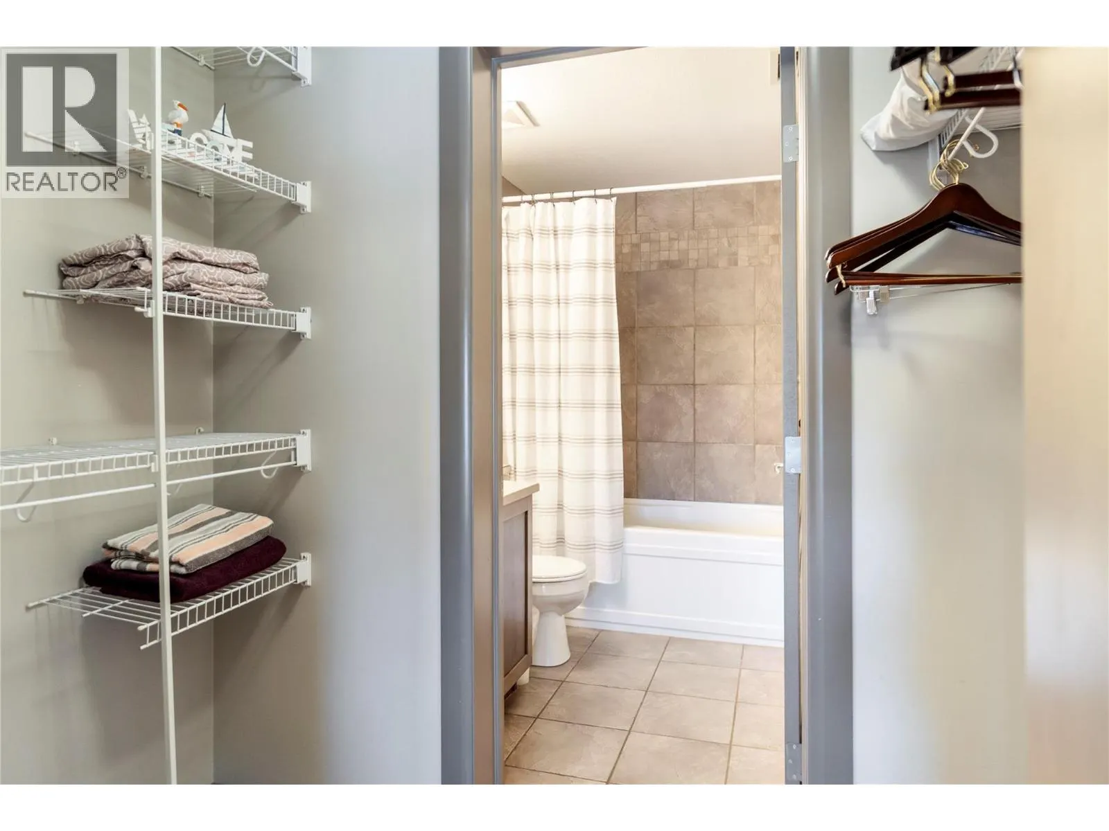 654 Cook Road Unit# 501