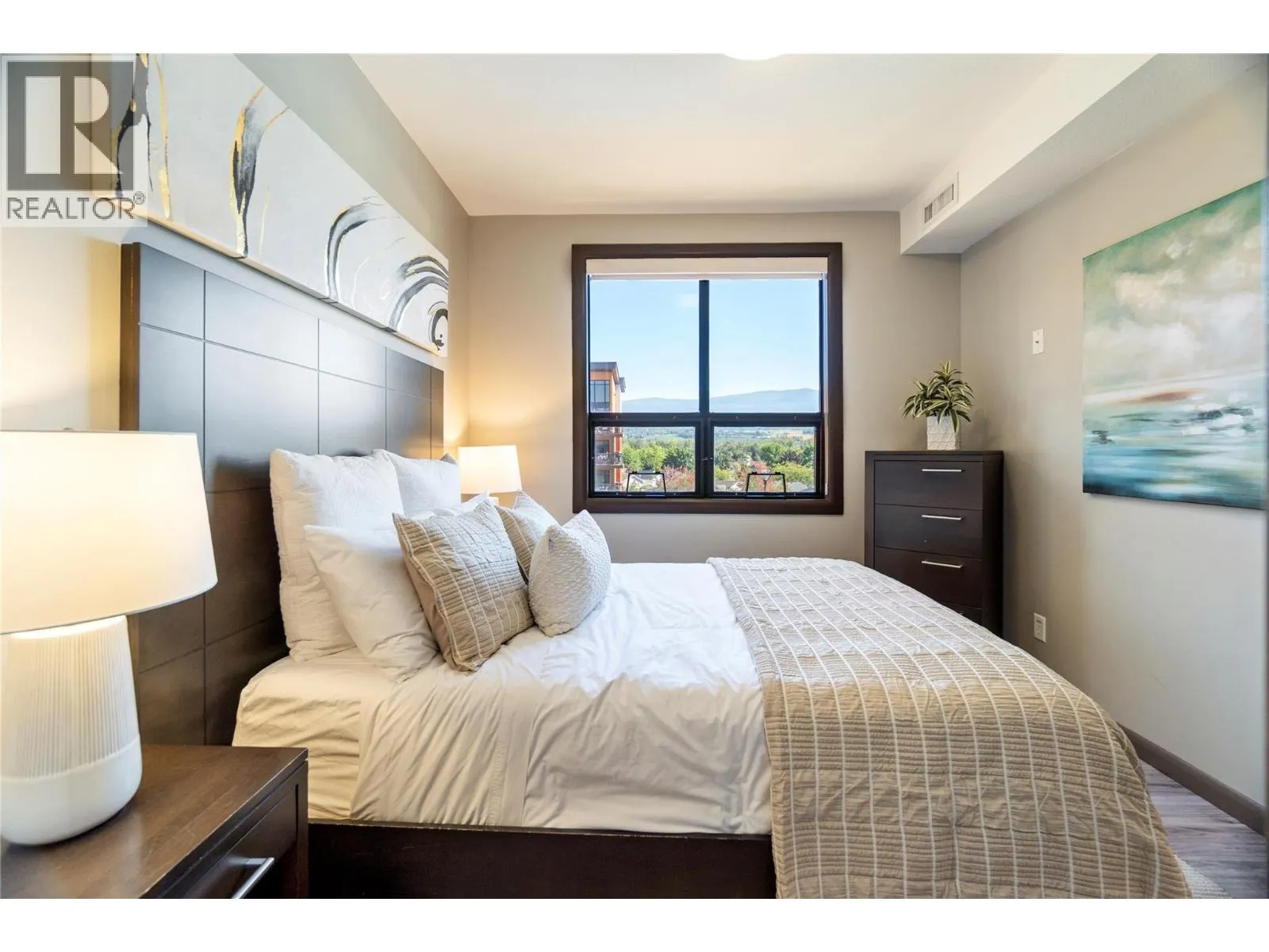 654 Cook Road Unit# 501