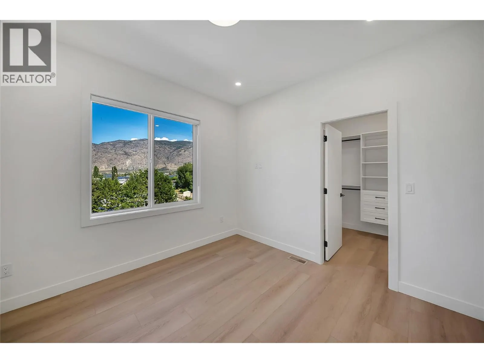 4601 97th Street Unit# 5