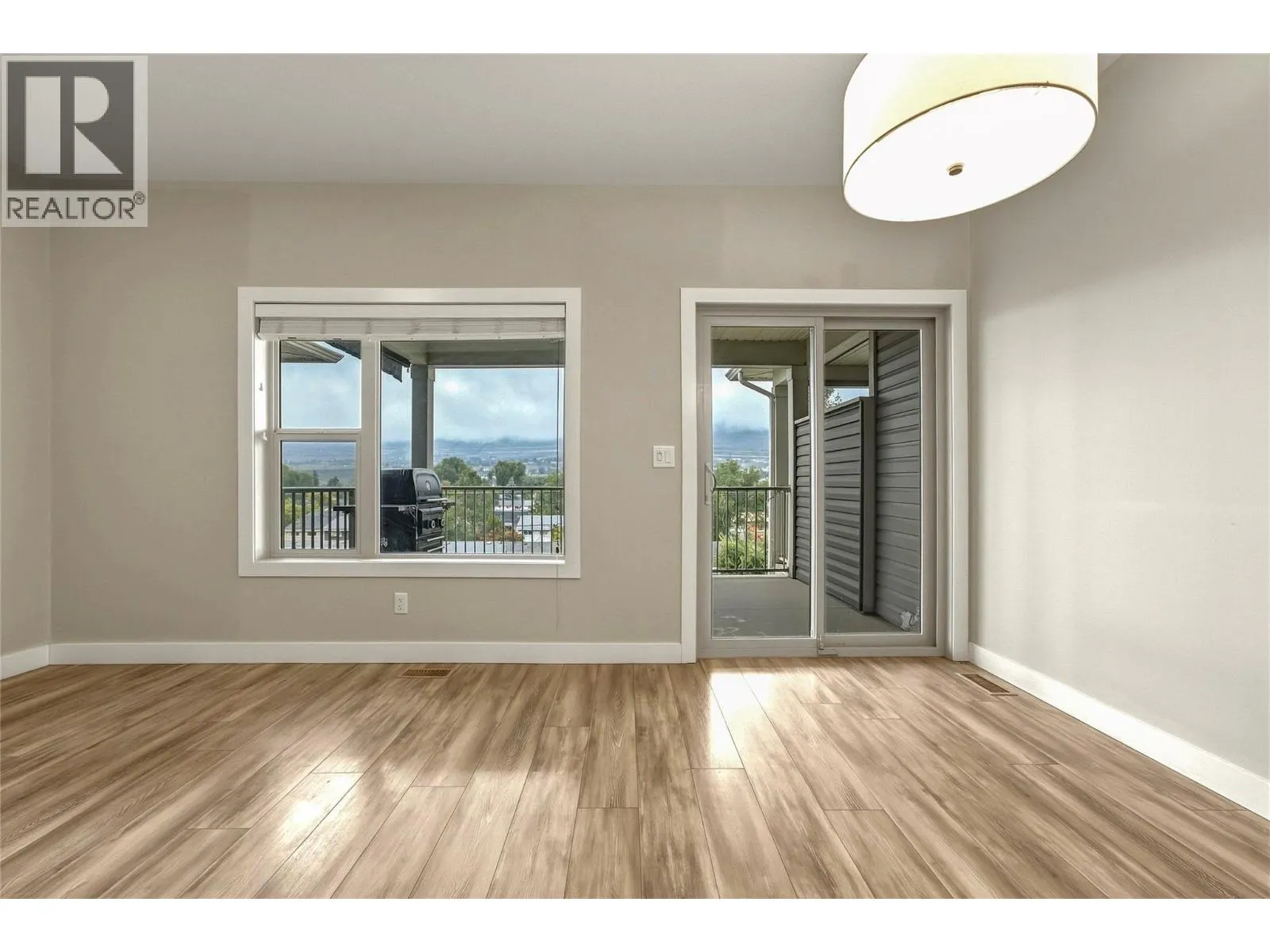 4600 Okanagan Avenue Unit# 13